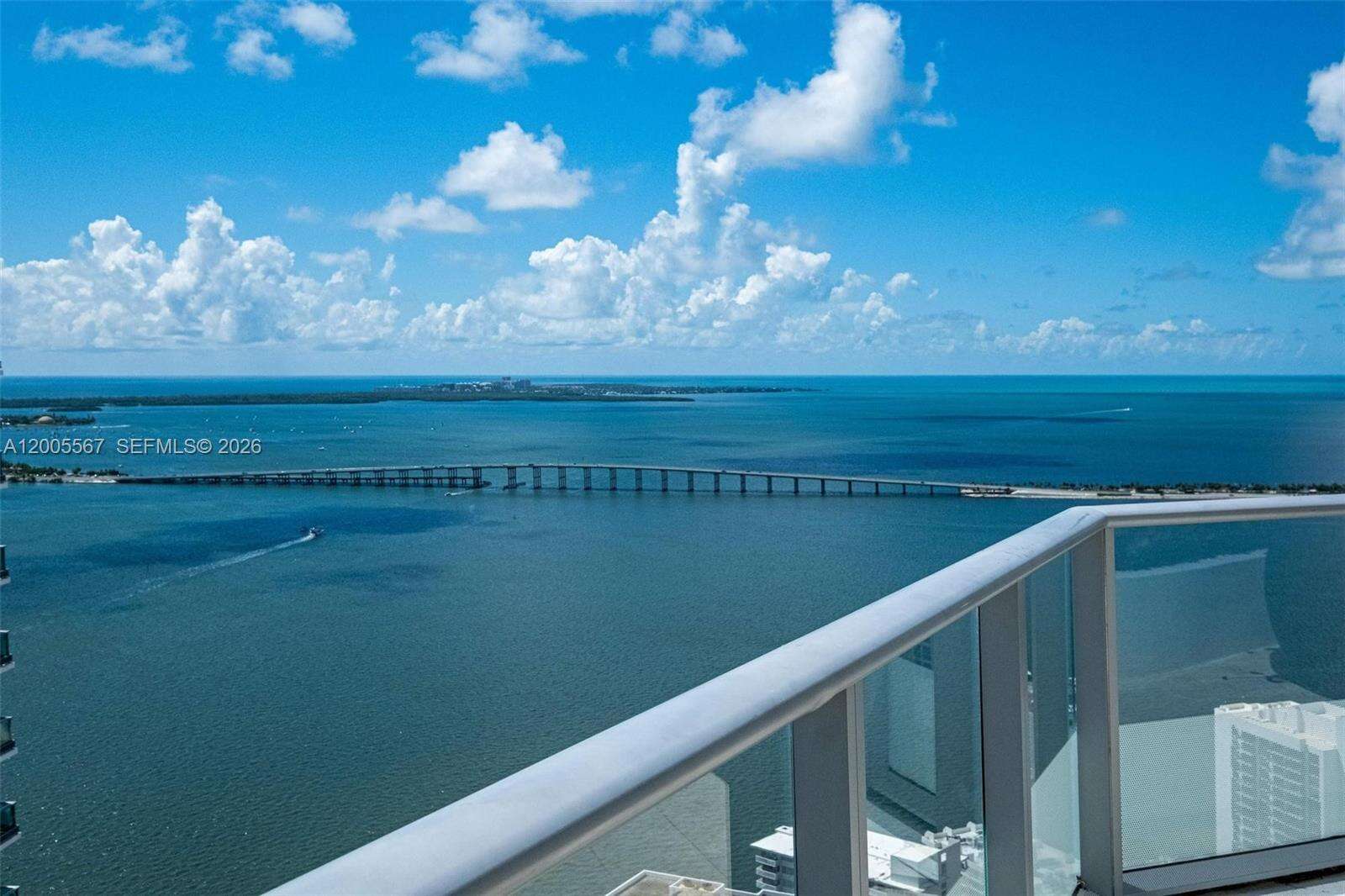 Brickell House at 1300 Brickell Bay Dr, Miami, FL 33131 - For Sale photo 32