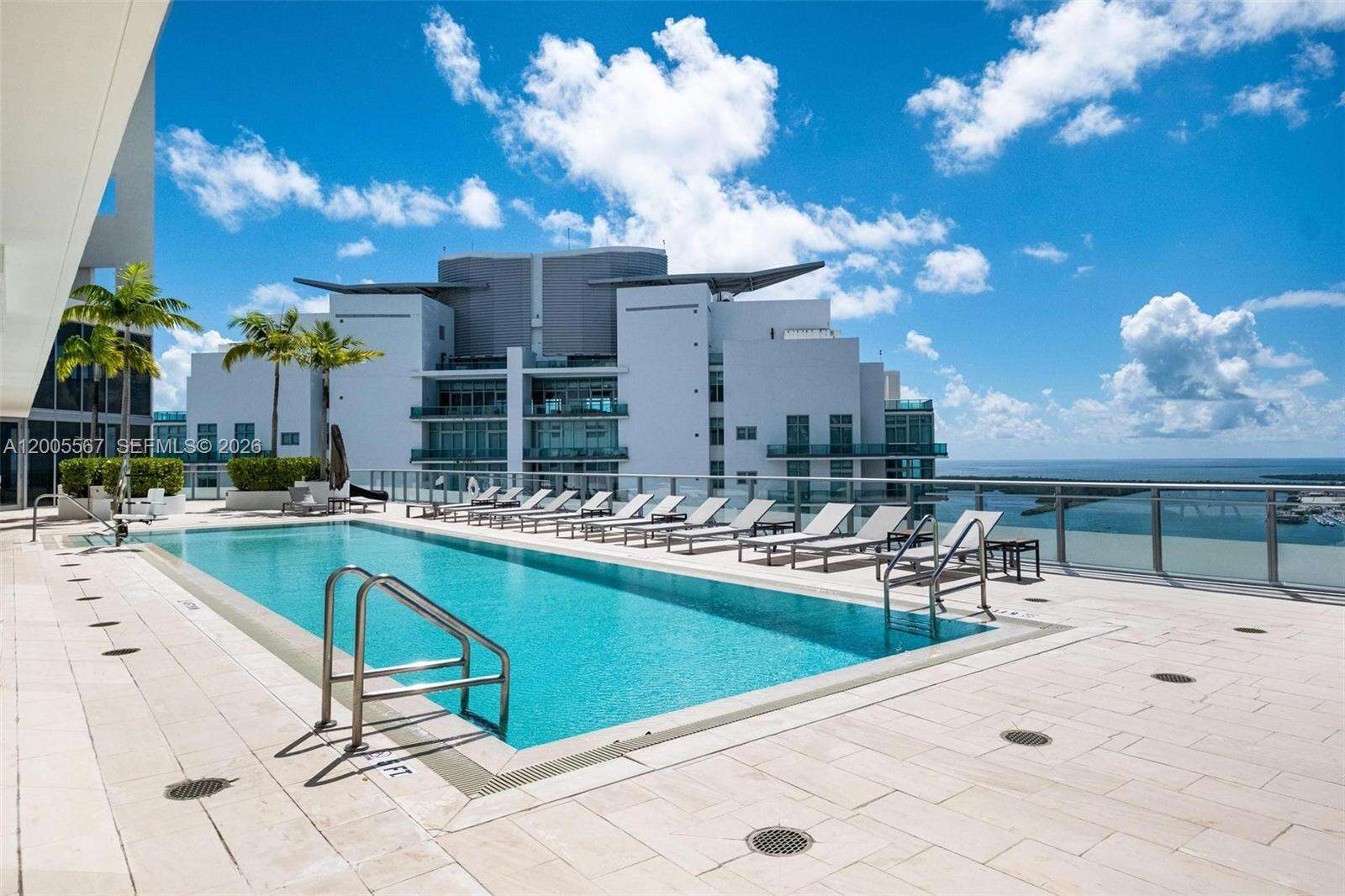Brickell House at 1300 Brickell Bay Dr, Miami, FL 33131 - For Sale photo 33
