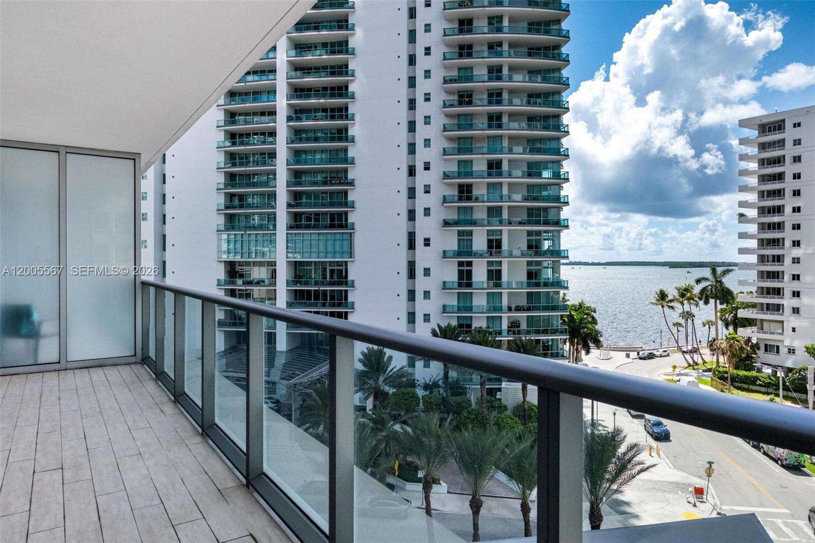 Brickell House at 1300 Brickell Bay Dr, Miami, FL 33131 - For Sale photo 5