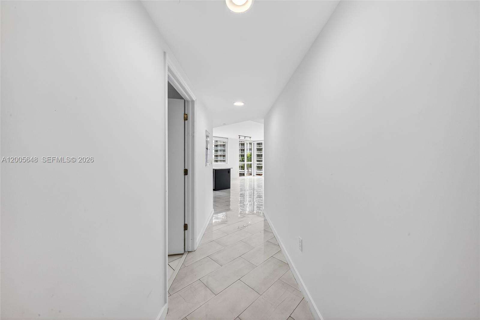 500 Brickell at 500 Brickell Ave, Miami, FL 33131 - For Sale photo 14