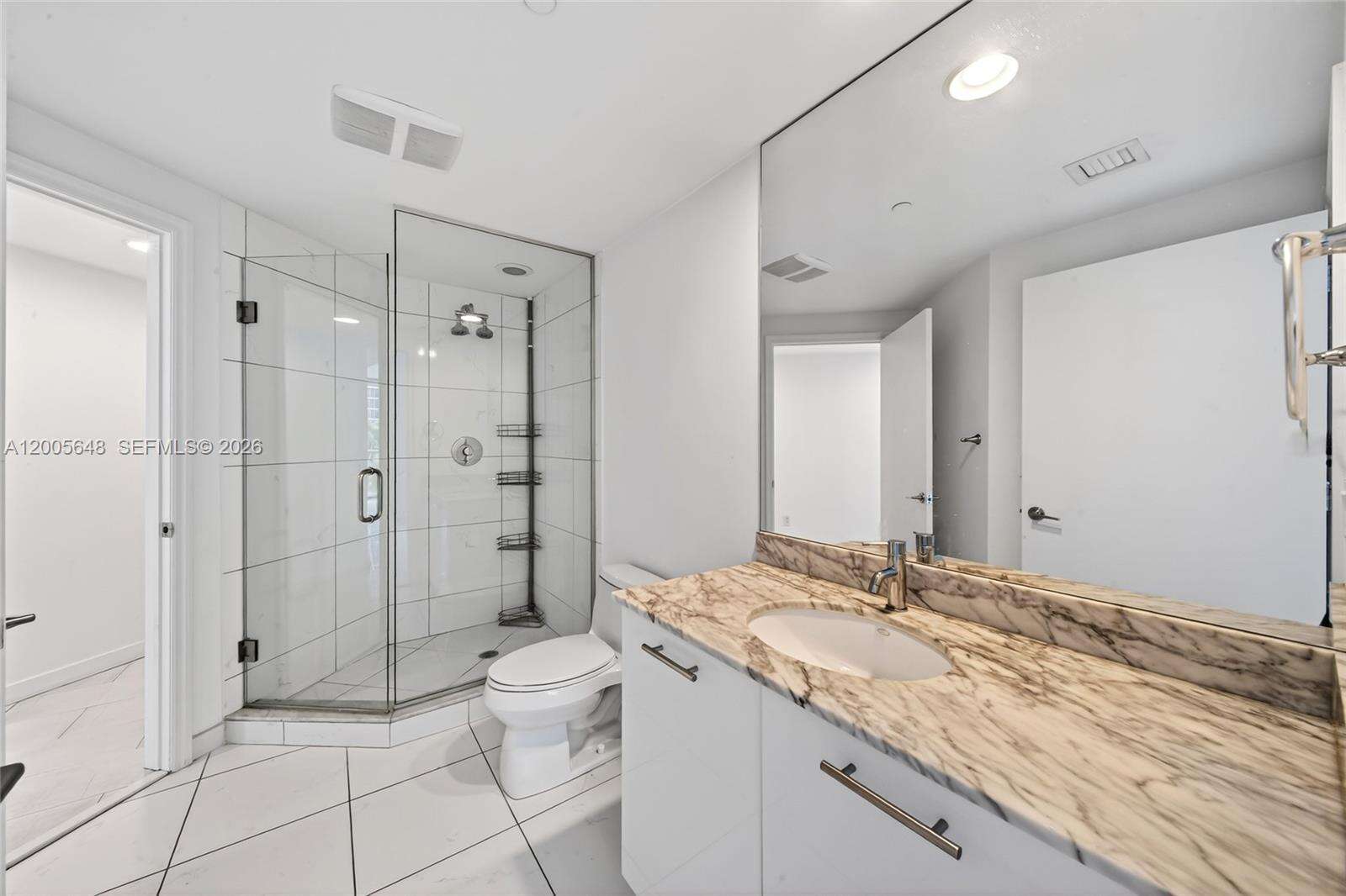 500 Brickell at 500 Brickell Ave, Miami, FL 33131 - For Sale photo 21