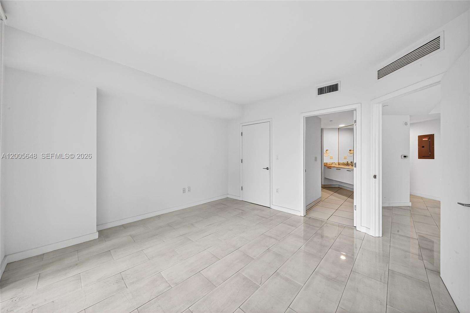 500 Brickell at 500 Brickell Ave, Miami, FL 33131 - For Sale photo 24