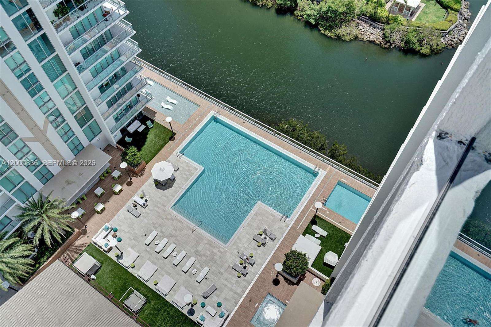 Parque Towers at 330 Sunny Isles Blvd, Sunny Isles Beach, FL 33160 - For Sale photo 17