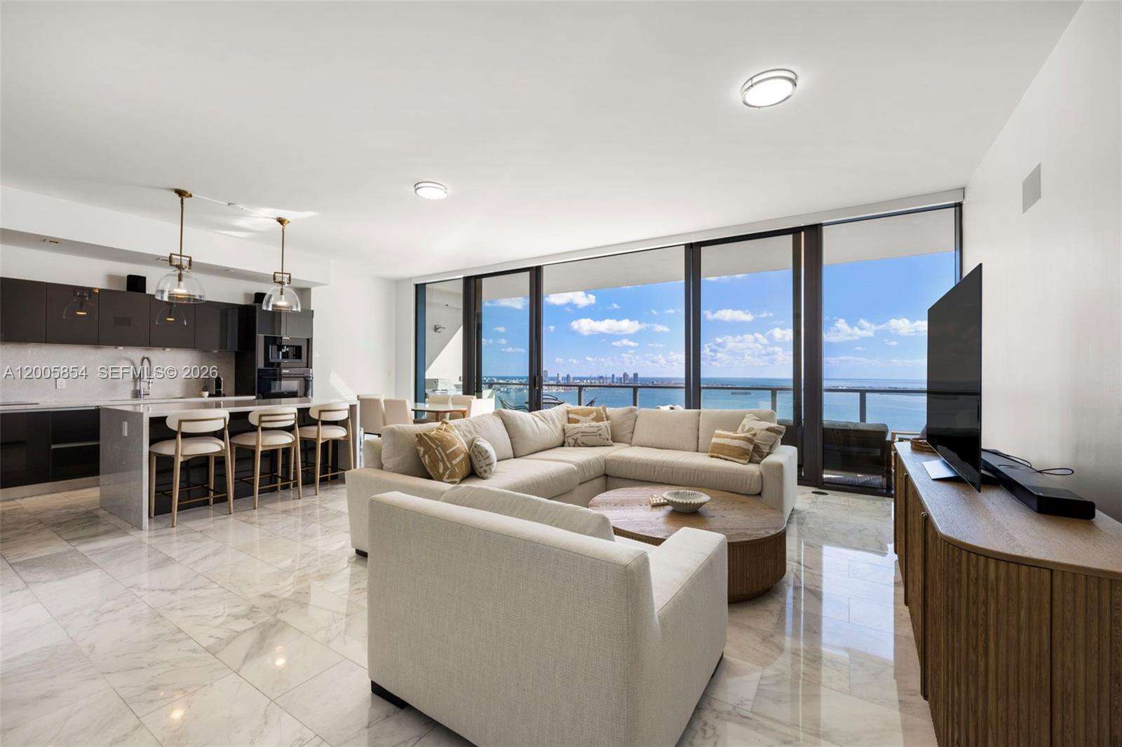 Echo Brickell at 1451 Brickell Ave, Miami, FL 33131 - For Sale photo 2