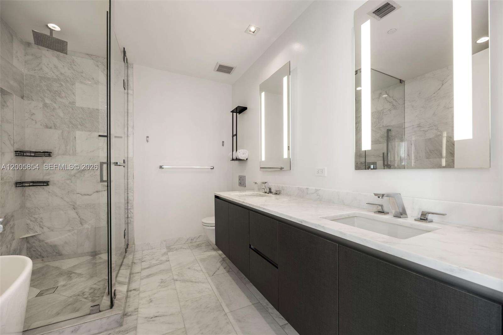 Echo Brickell at 1451 Brickell Ave, Miami, FL 33131 - For Sale photo 14