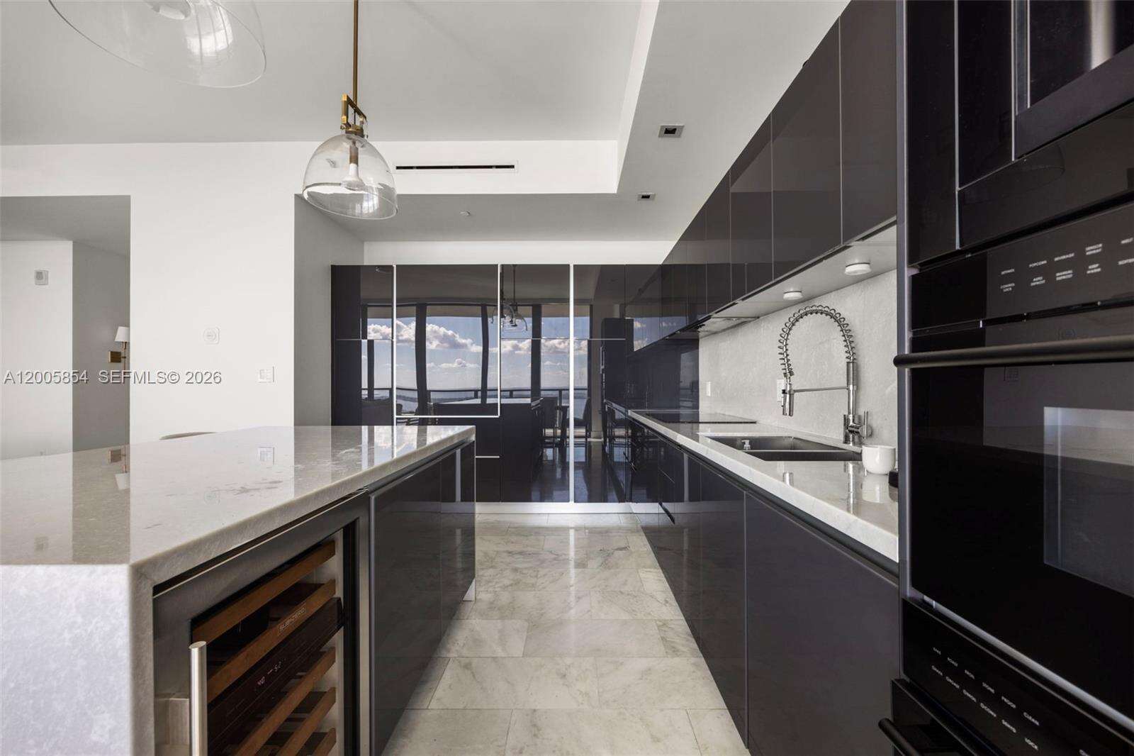Echo Brickell at 1451 Brickell Ave, Miami, FL 33131 - For Sale photo 6
