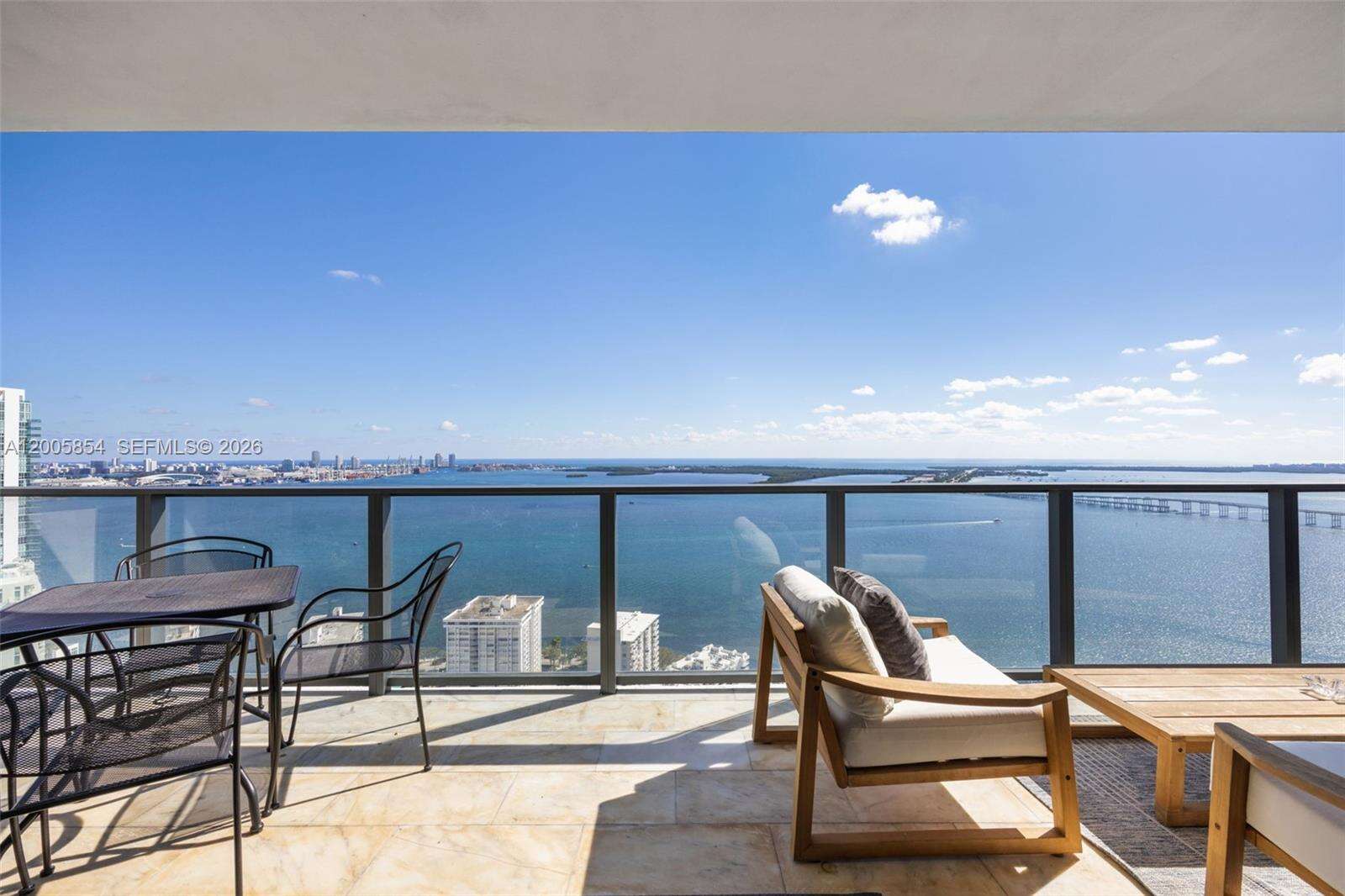 Echo Brickell at 1451 Brickell Ave, Miami, FL 33131 - For Sale photo 10