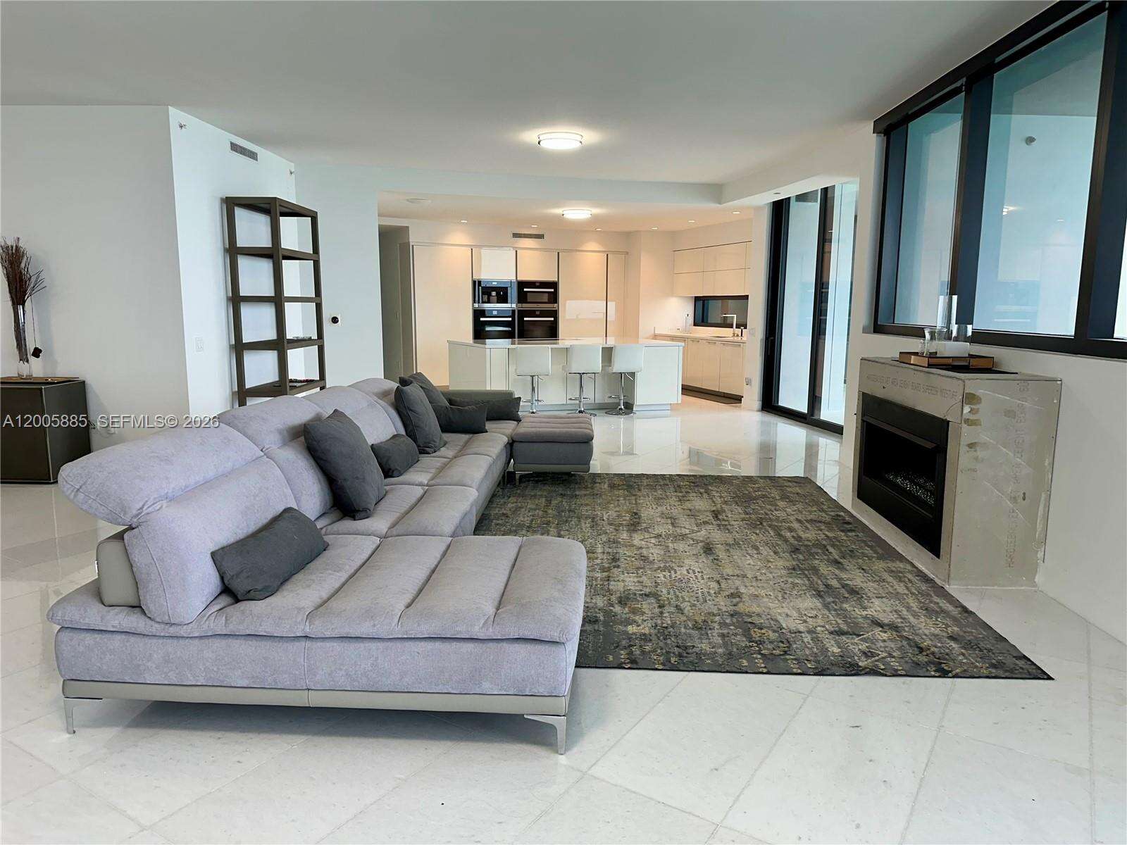 Porsche Design Tower at 18555 Collins Ave, Sunny Isles Beach, FL 33160 - For Sale photo 6