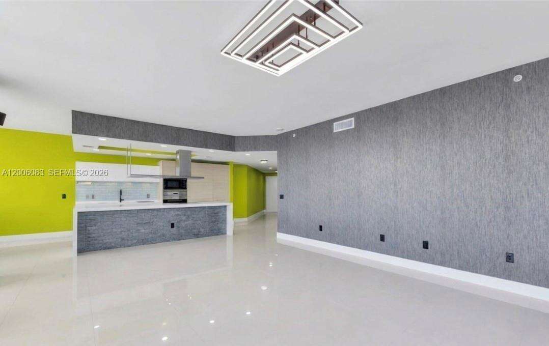 MARINA PALMS RESIDENCES SOUTH - 17111 Biscayne Blvd, North Miami Beach, FL 33160 | Picture 27