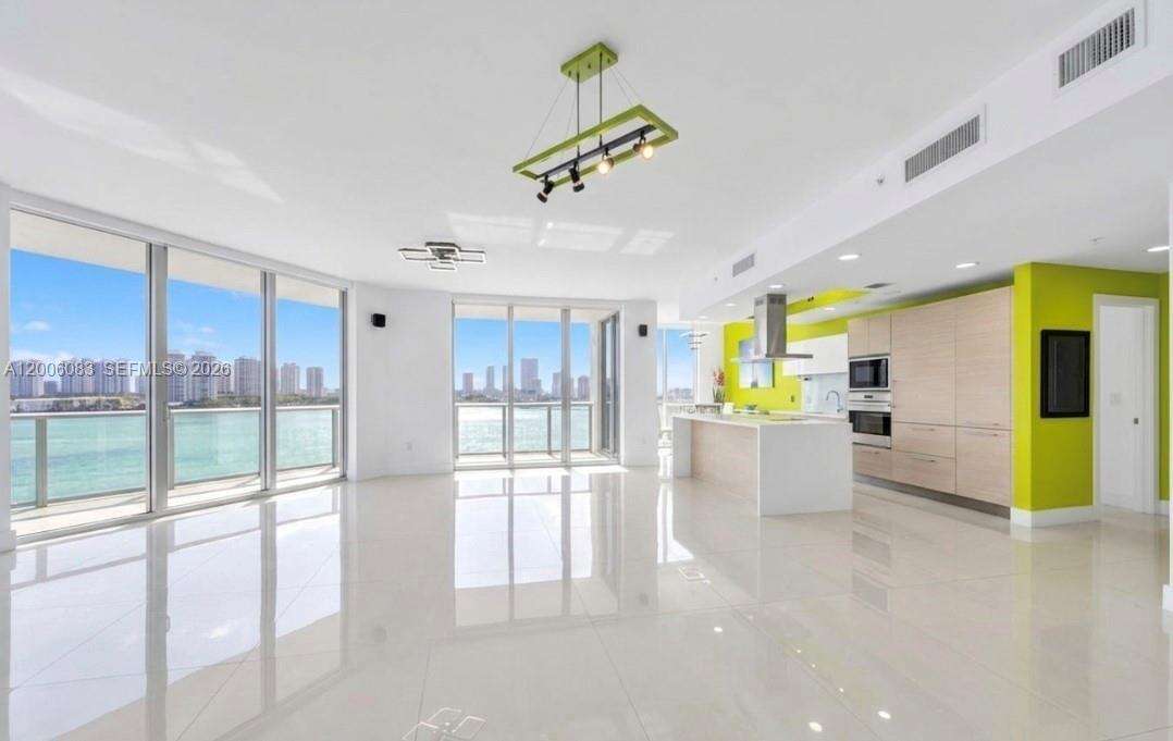 MARINA PALMS RESIDENCES SOUTH - 17111 Biscayne Blvd, North Miami Beach, FL 33160 | Picture 28