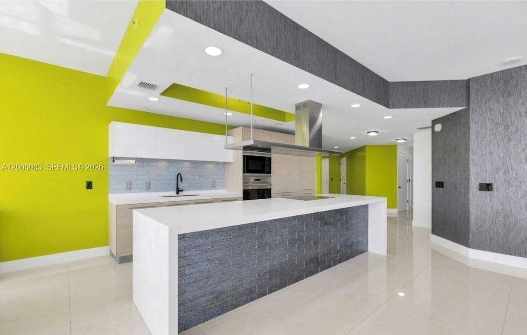 MARINA PALMS RESIDENCES SOUTH - 17111 Biscayne Blvd, North Miami Beach, FL 33160 | Picture 33