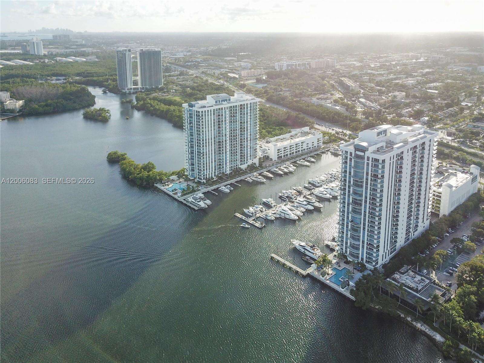 MARINA PALMS RESIDENCES SOUTH - 17111 Biscayne Blvd, North Miami Beach, FL 33160 | Picture 58