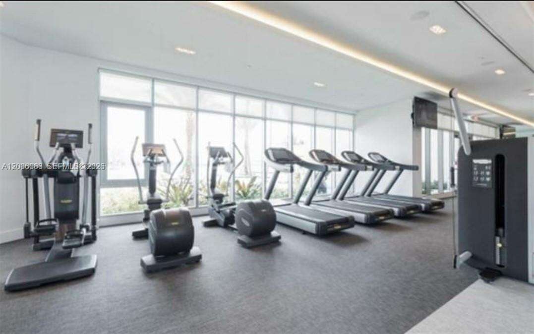 MARINA PALMS RESIDENCES SOUTH - 17111 Biscayne Blvd, North Miami Beach, FL 33160 | Picture 72