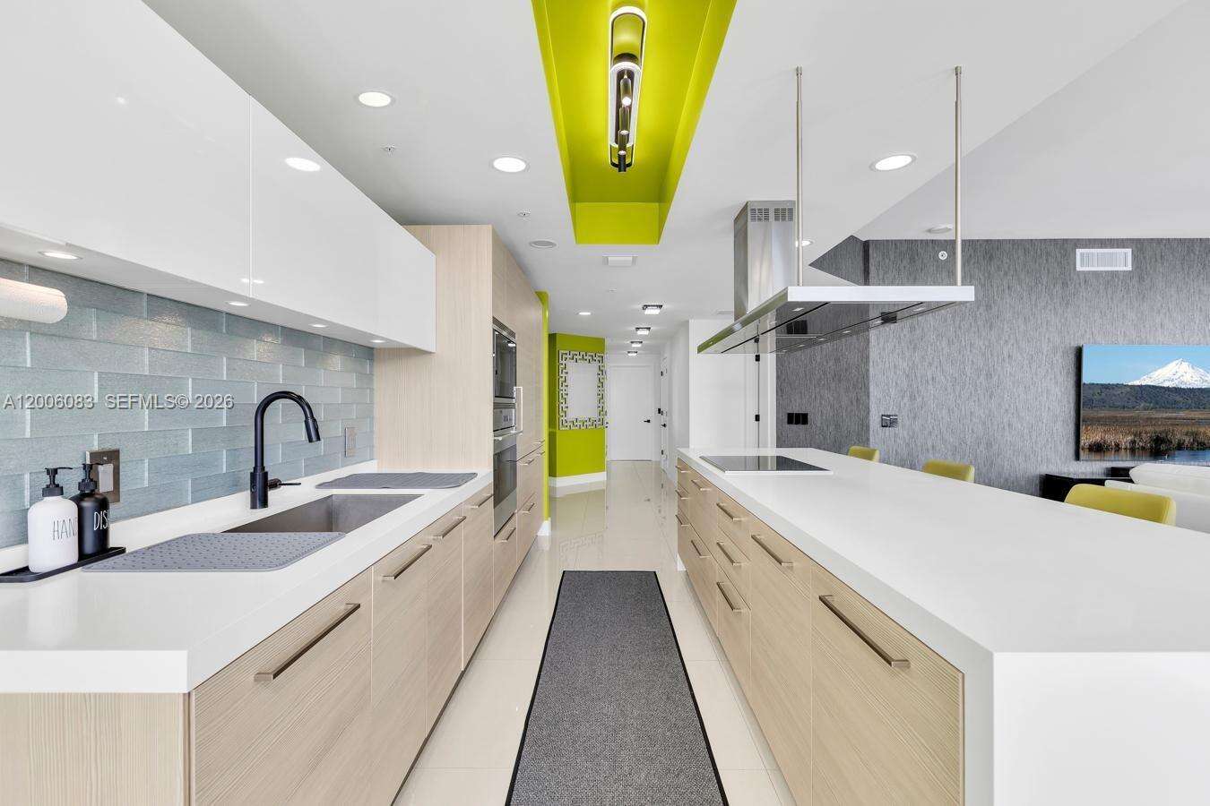 MARINA PALMS RESIDENCES SOUTH - 17111 Biscayne Blvd, North Miami Beach, FL 33160 | Picture 10