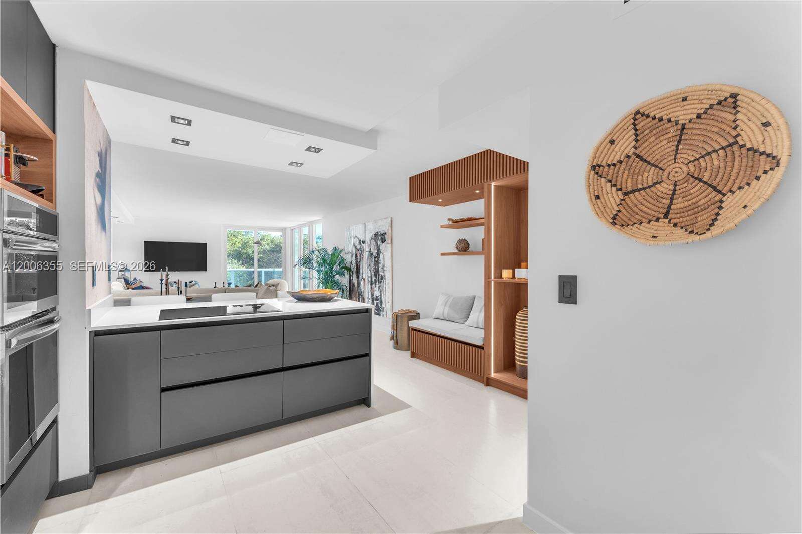 Arlen House at 100 Bayview Dr, Sunny Isles Beach, FL 33160 - For Sale photo 10