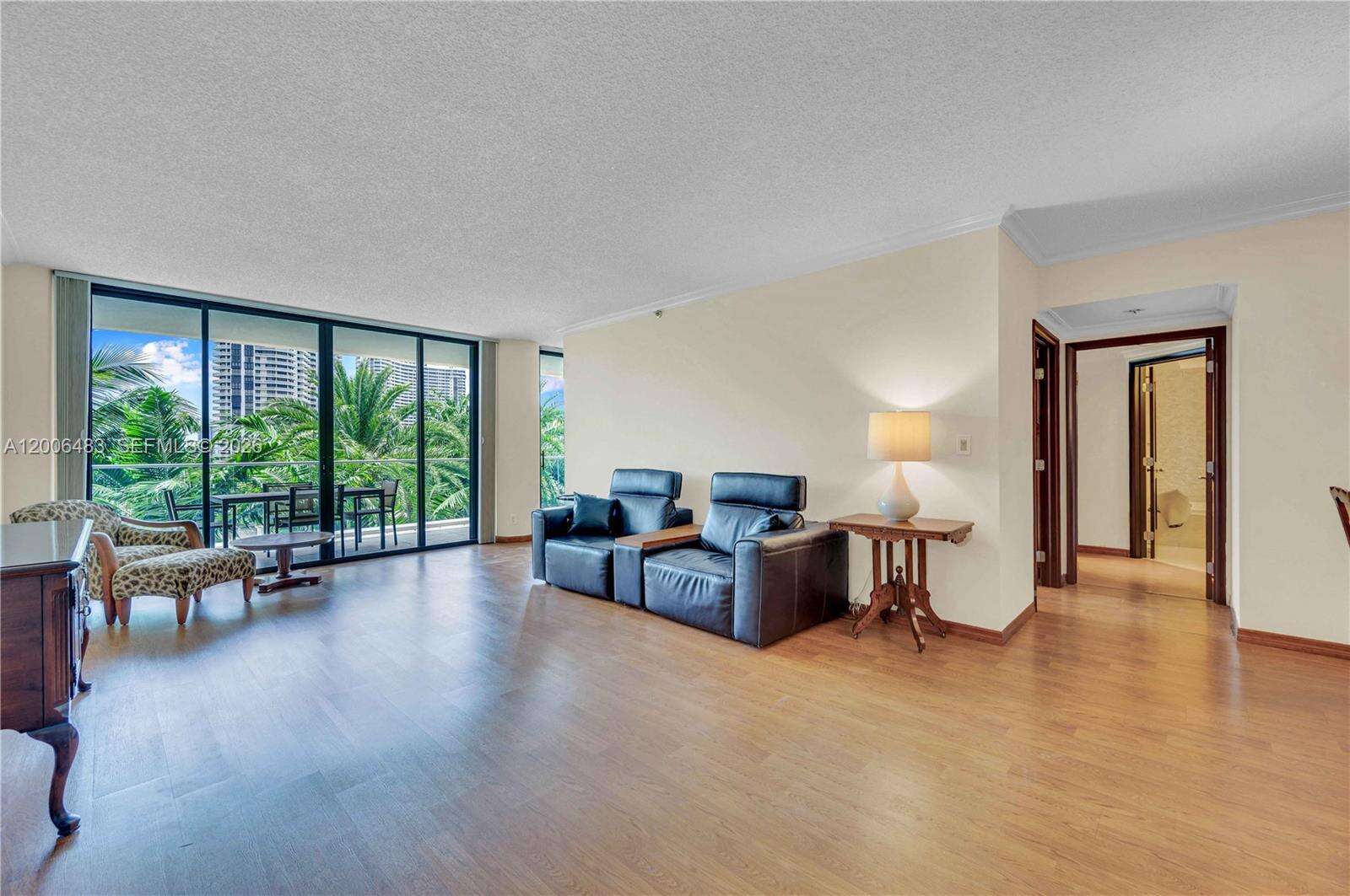 2800 Williams Island at 2800 Island Blvd, Aventura, FL 33160 - For Sale photo 3