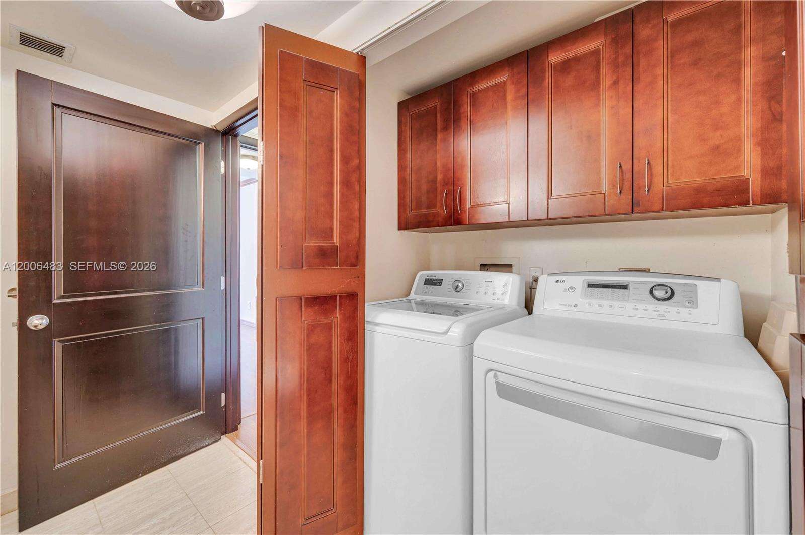 2800 Williams Island at 2800 Island Blvd, Aventura, FL 33160 - For Sale photo 35