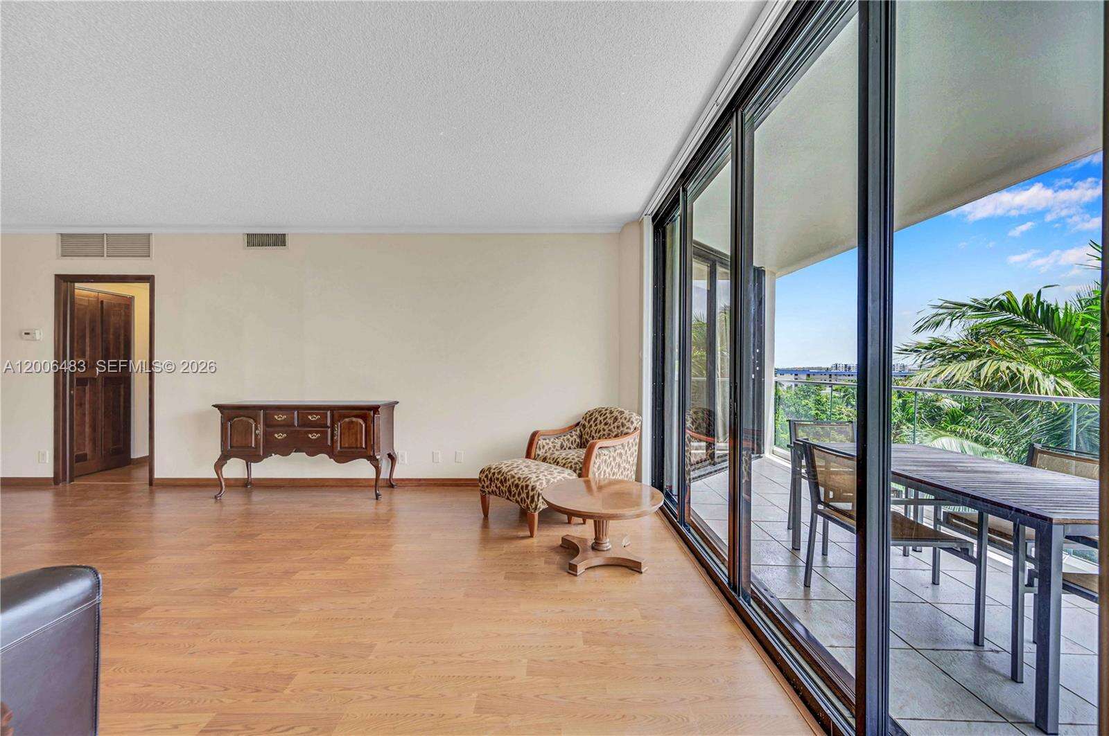 2800 Williams Island at 2800 Island Blvd, Aventura, FL 33160 - For Sale photo 5