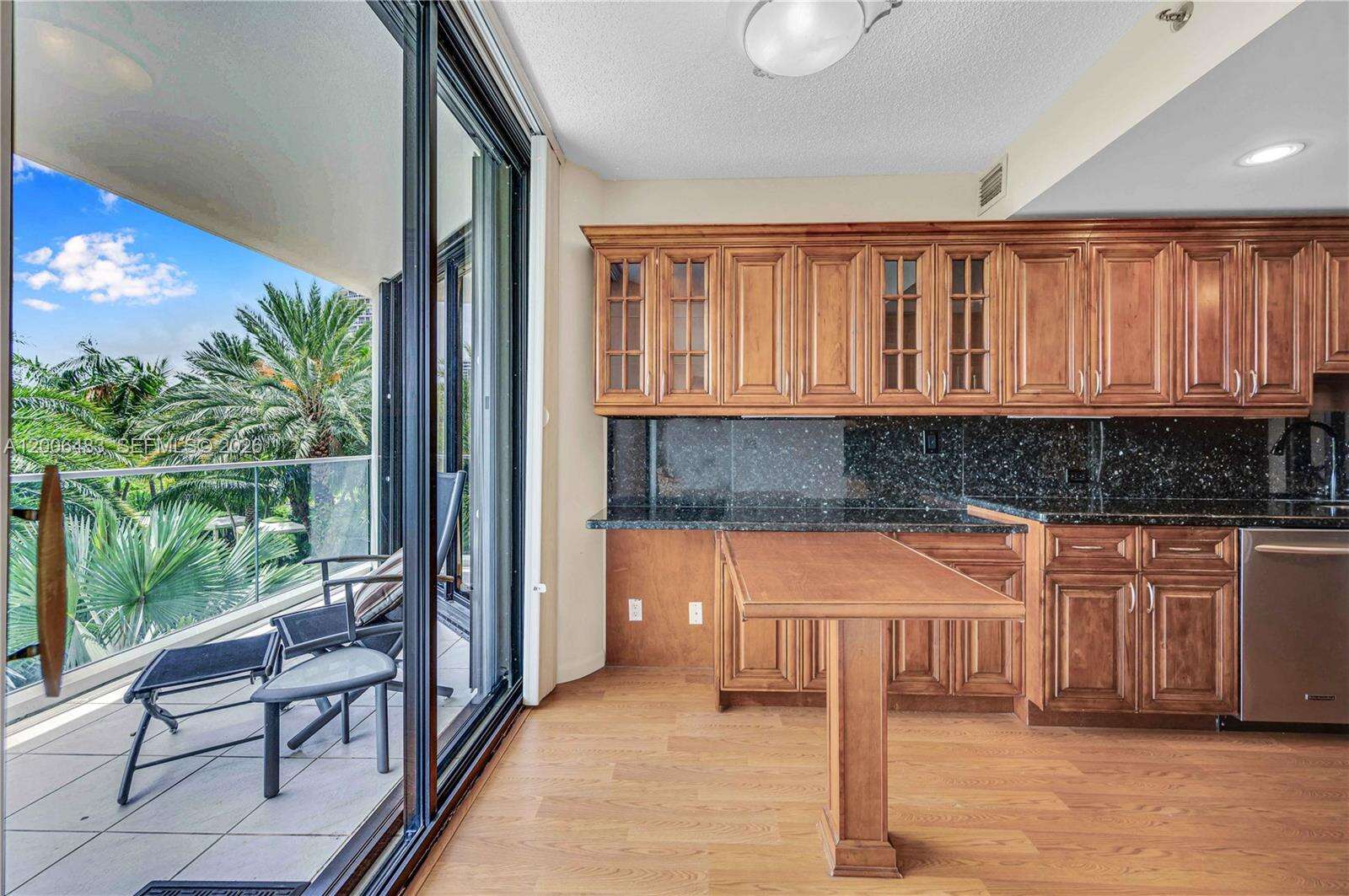 2800 Williams Island at 2800 Island Blvd, Aventura, FL 33160 - For Sale photo 10