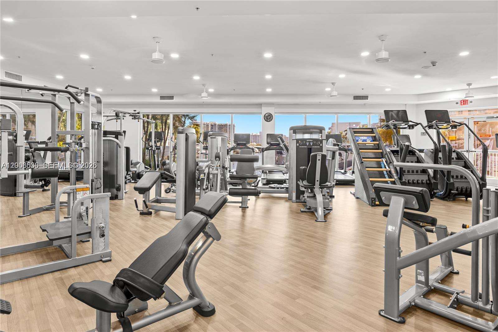 Aventura Marina One at 3340 190 St, Aventura, FL 33180 - For Sale photo 62