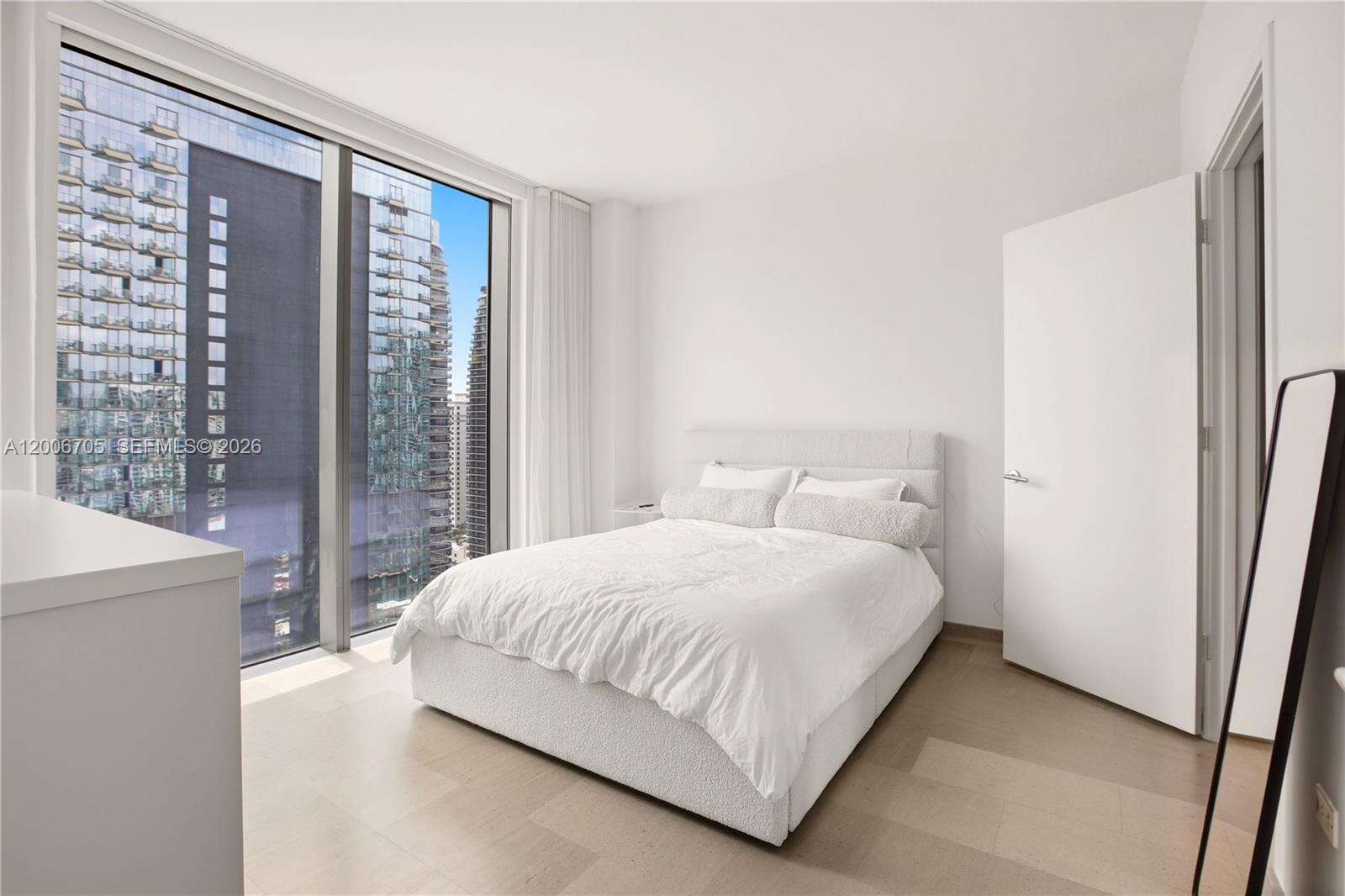 Reach Brickell at 68 6 St, Miami, FL 33131 - For Sale photo 12