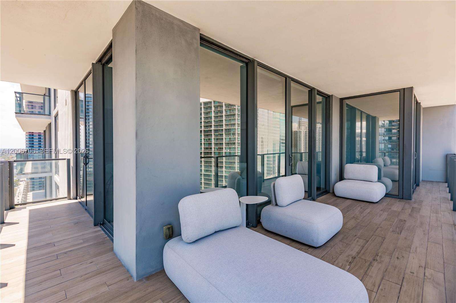 Reach Brickell at 68 6 St, Miami, FL 33131 - For Sale photo 19