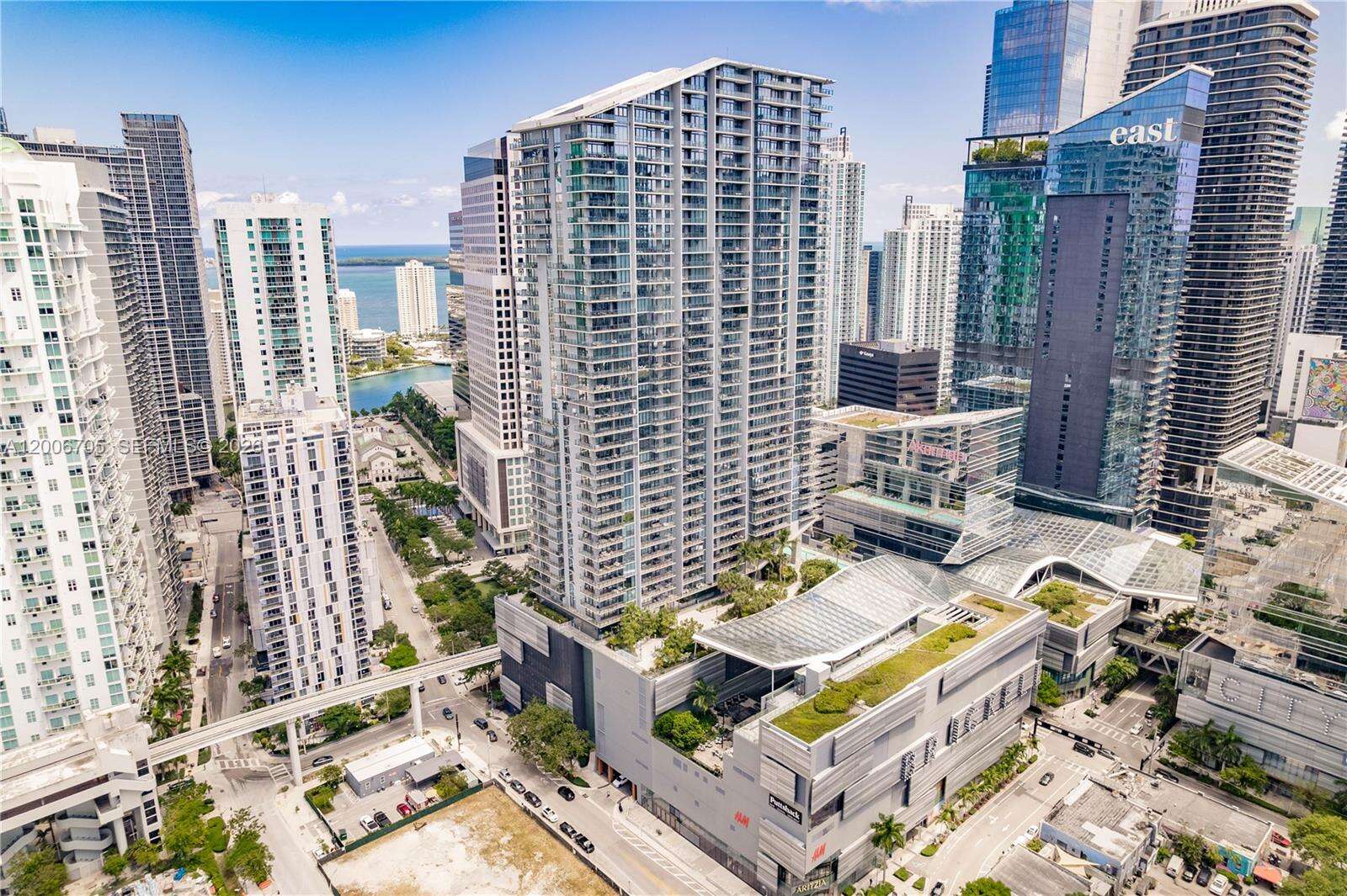 Reach Brickell at 68 6 St, Miami, FL 33131 - For Sale photo 26