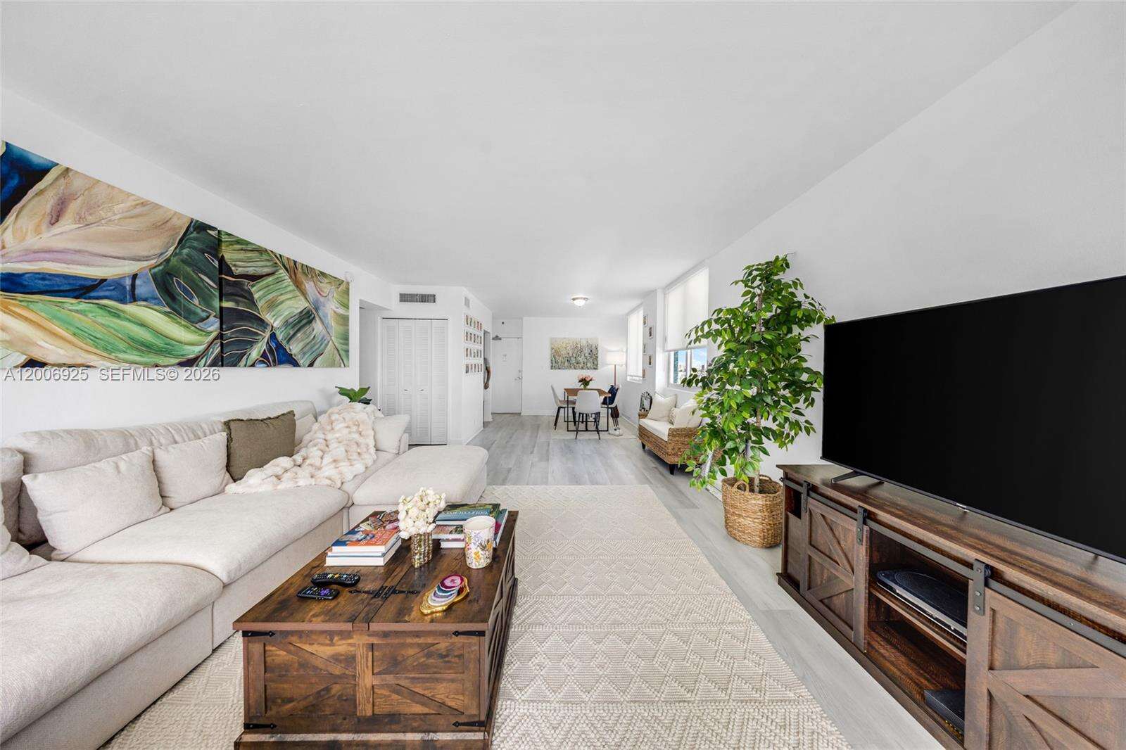 Mirador 1000 at 1000 W Ave, Miami Beach, FL 33139 - For Sale photo 4