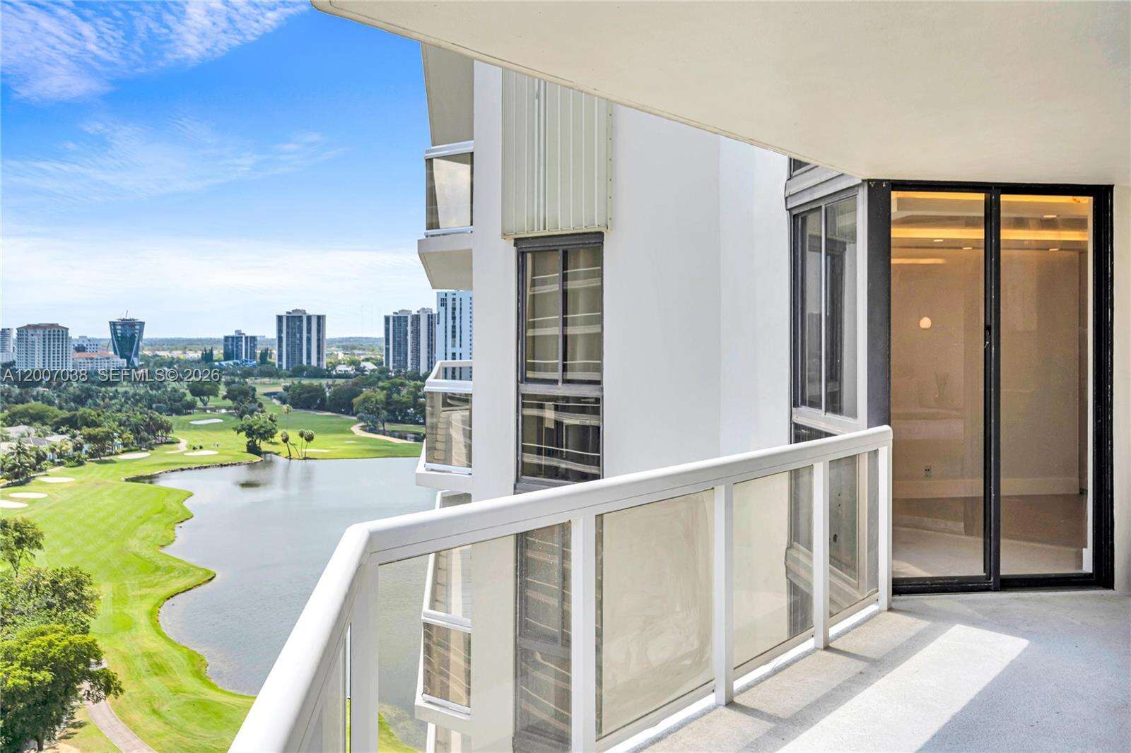 The Landmark at 20185 Country Club Dr, Aventura, FL 33180 - For Sale photo 49