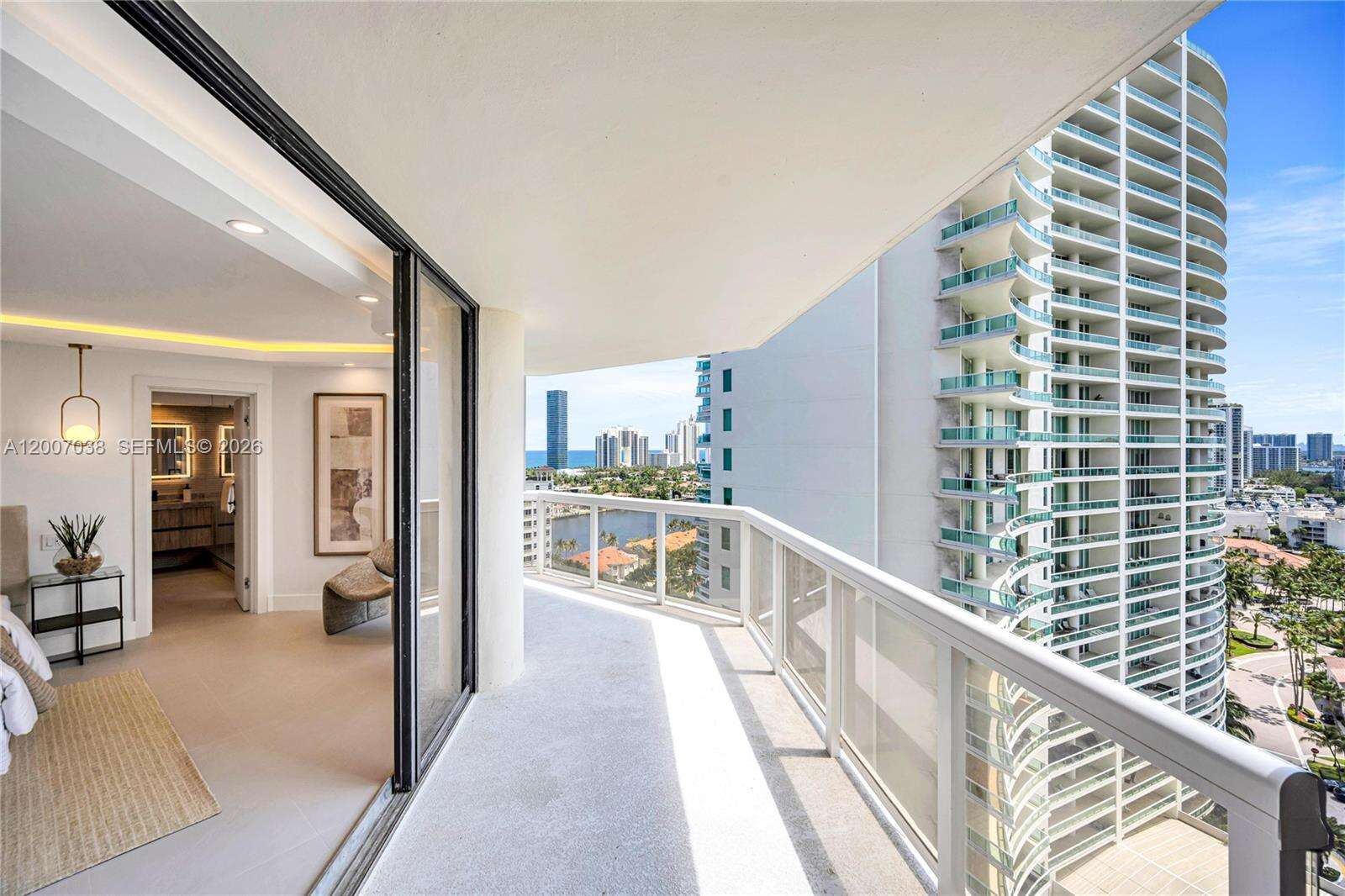 The Landmark at 20185 Country Club Dr, Aventura, FL 33180 - For Sale photo 50