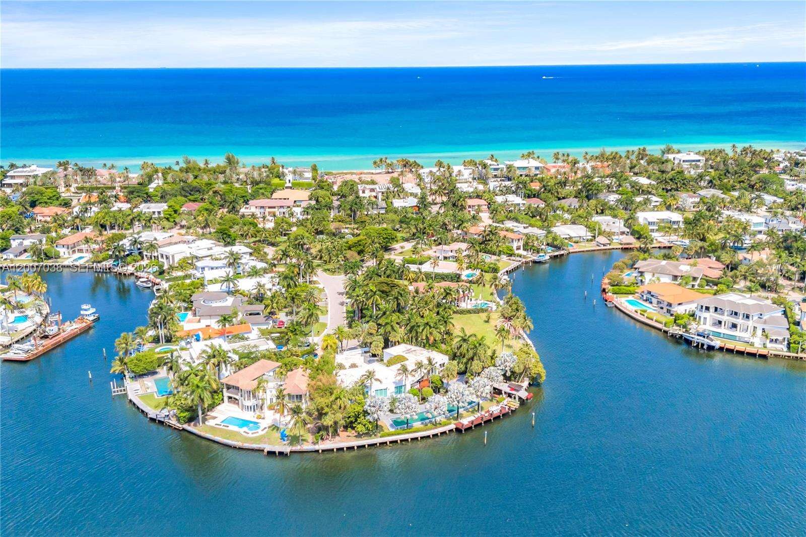 The Landmark at 20185 Country Club Dr, Aventura, FL 33180 - For Sale photo 64
