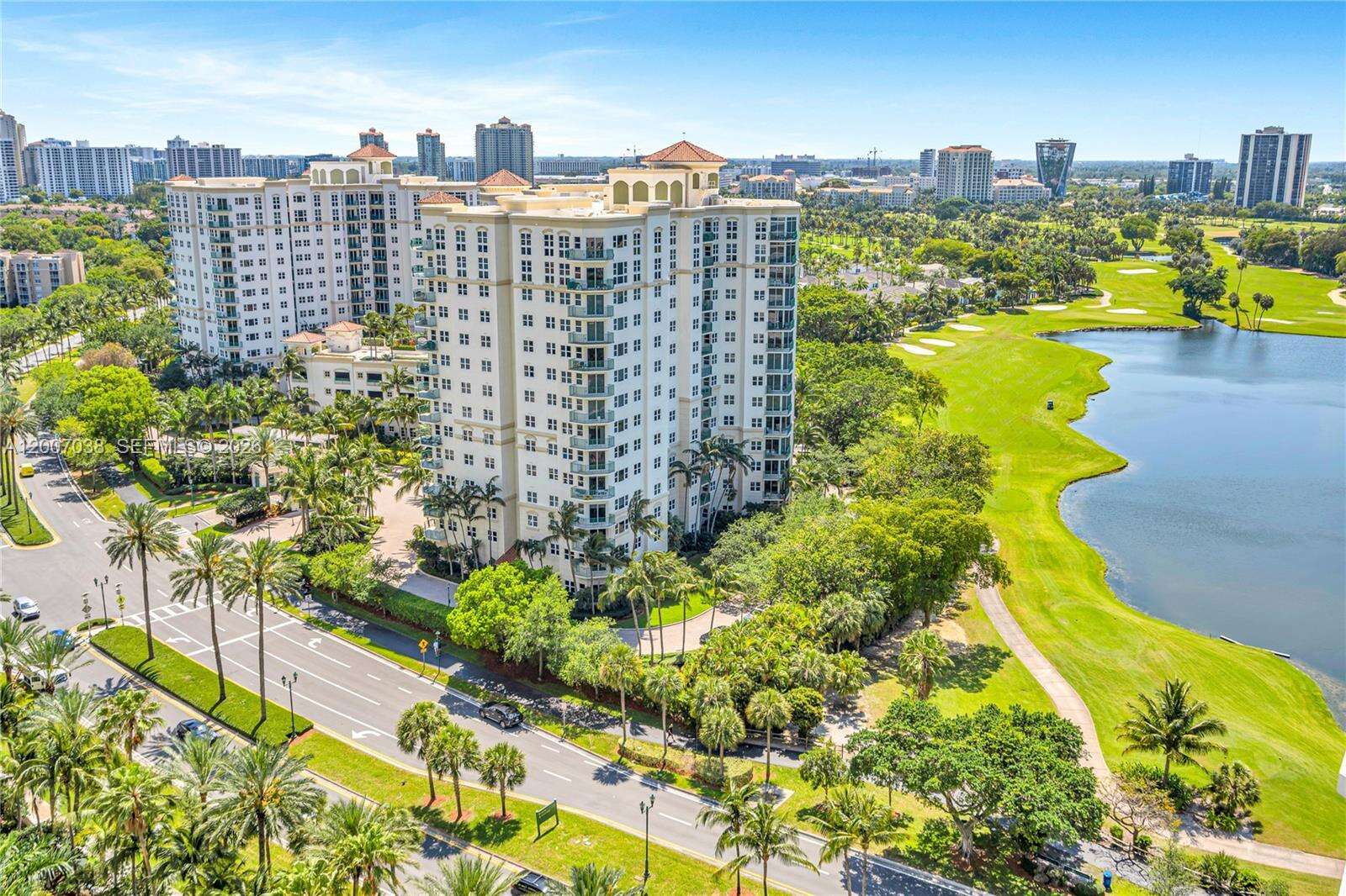 The Landmark at 20185 Country Club Dr, Aventura, FL 33180 - For Sale photo 68