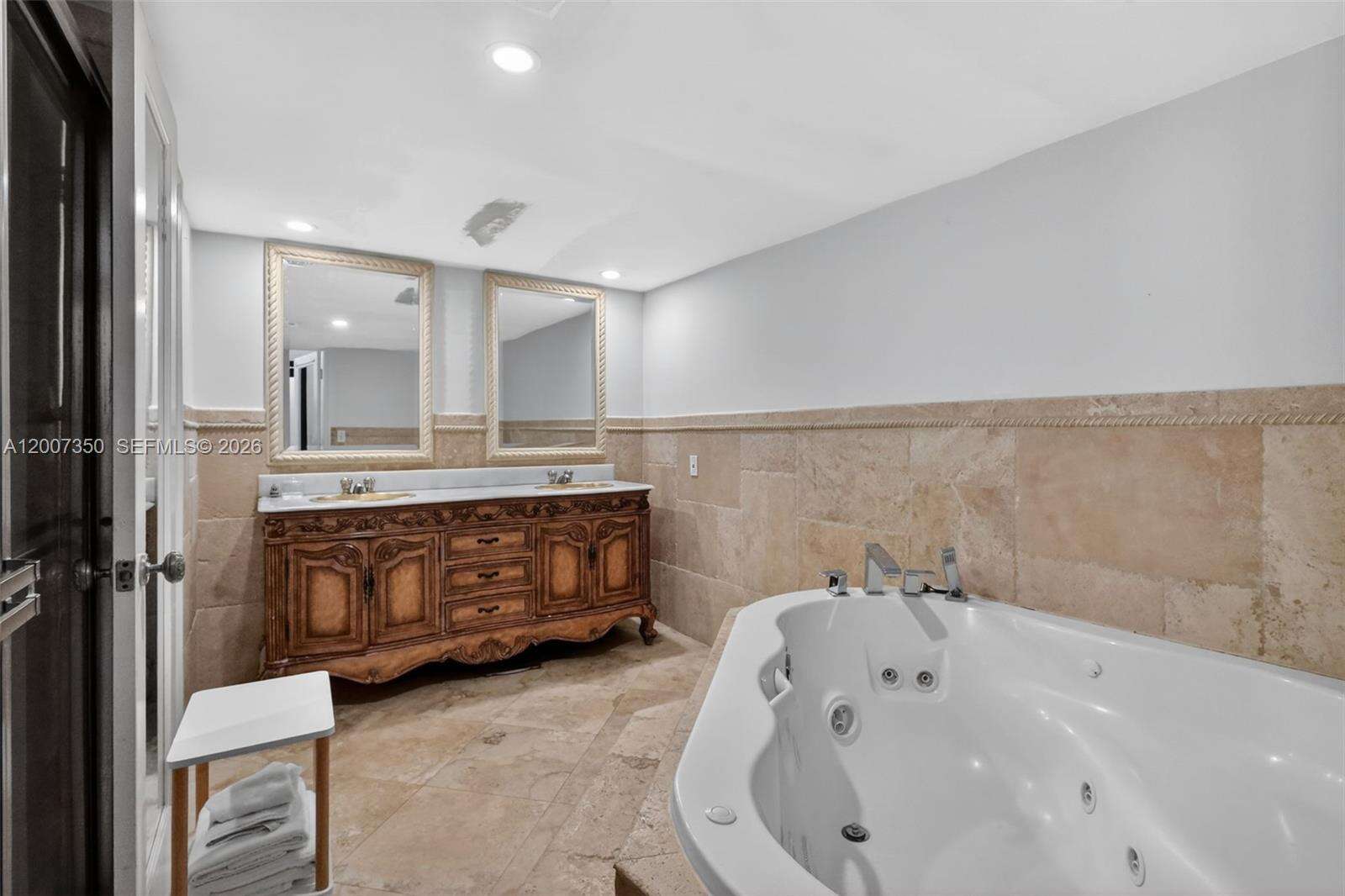 Aquarius at 2751 Ocean Dr, Hollywood, FL 33019 - For Sale photo 28
