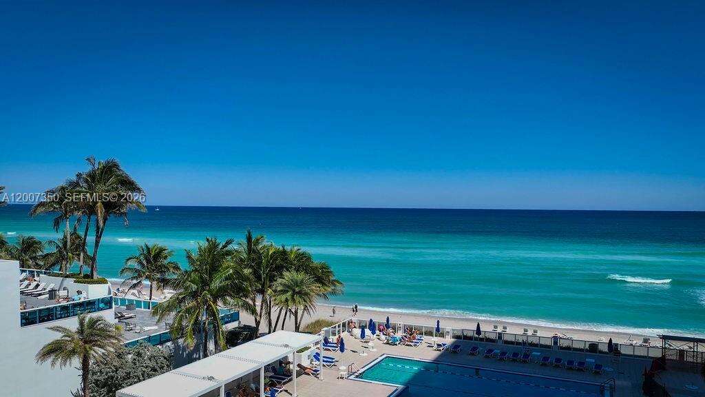 Aquarius at 2751 Ocean Dr, Hollywood, FL 33019 - For Sale photo 7