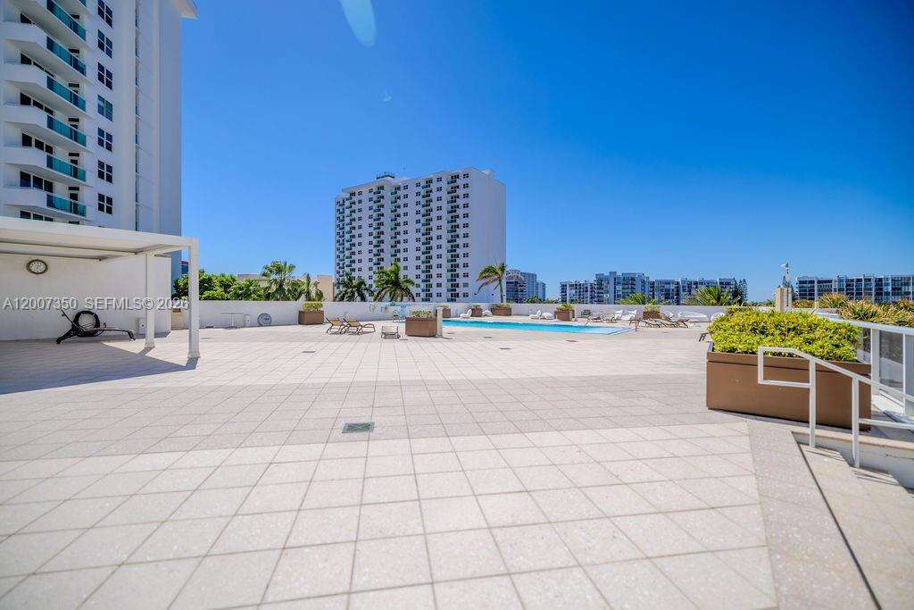 Aquarius at 2751 Ocean Dr, Hollywood, FL 33019 - For Sale photo 73