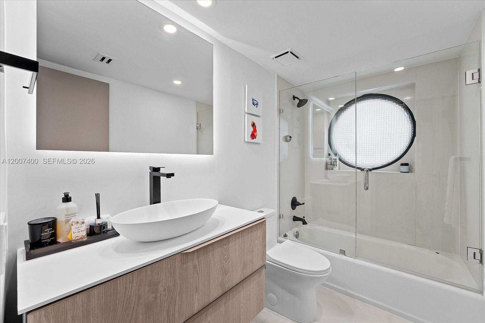 Harborside At The Waterways at 3640 Yacht Club Dr, Aventura, FL 33180 - For Sale photo 16