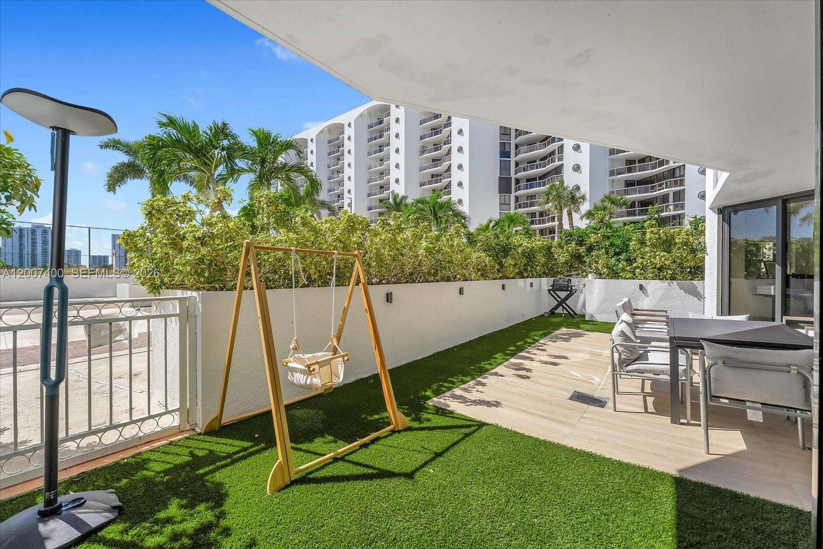 Harborside At The Waterways at 3640 Yacht Club Dr, Aventura, FL 33180 - For Sale photo 18