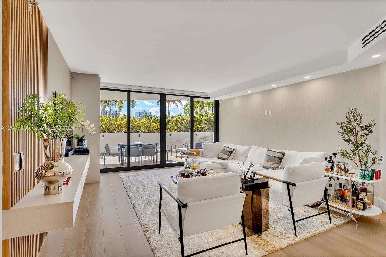 Harborside At The Waterways at 3640 Yacht Club Dr, Aventura, FL 33180 - For Sale photo 3