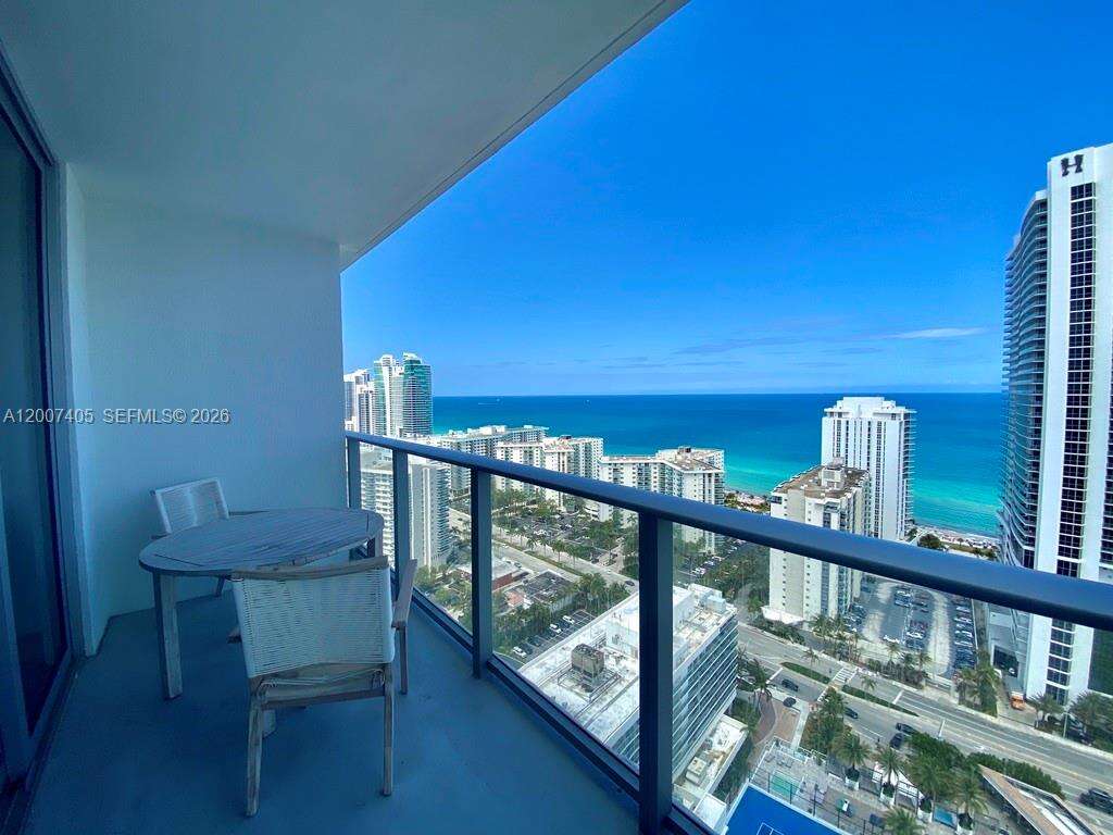Hyde Beach House at 4010 Ocean Dr, Hollywood, FL 33019 - For Sale photo 2