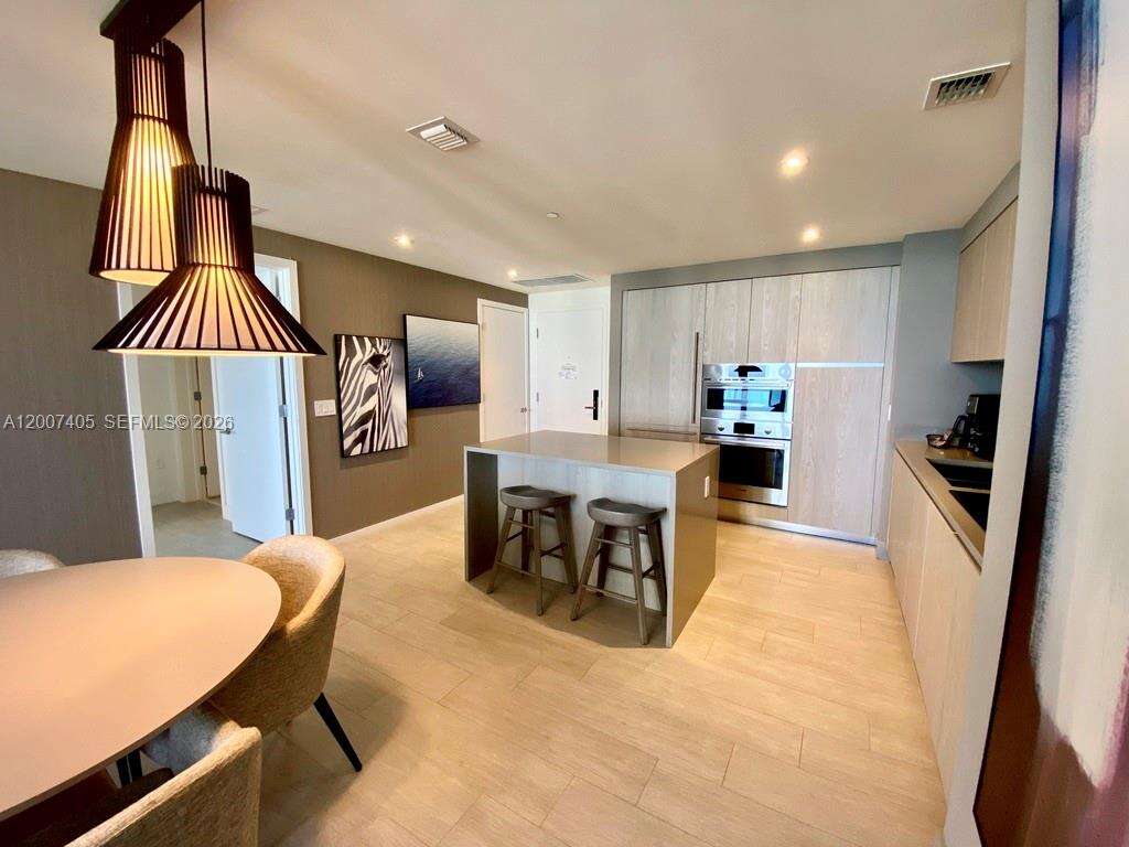 Hyde Beach House at 4010 Ocean Dr, Hollywood, FL 33019 - For Sale photo 11