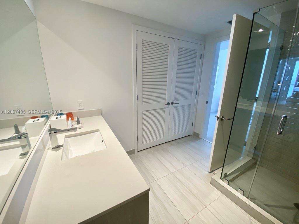 Hyde Beach House at 4010 Ocean Dr, Hollywood, FL 33019 - For Sale photo 16