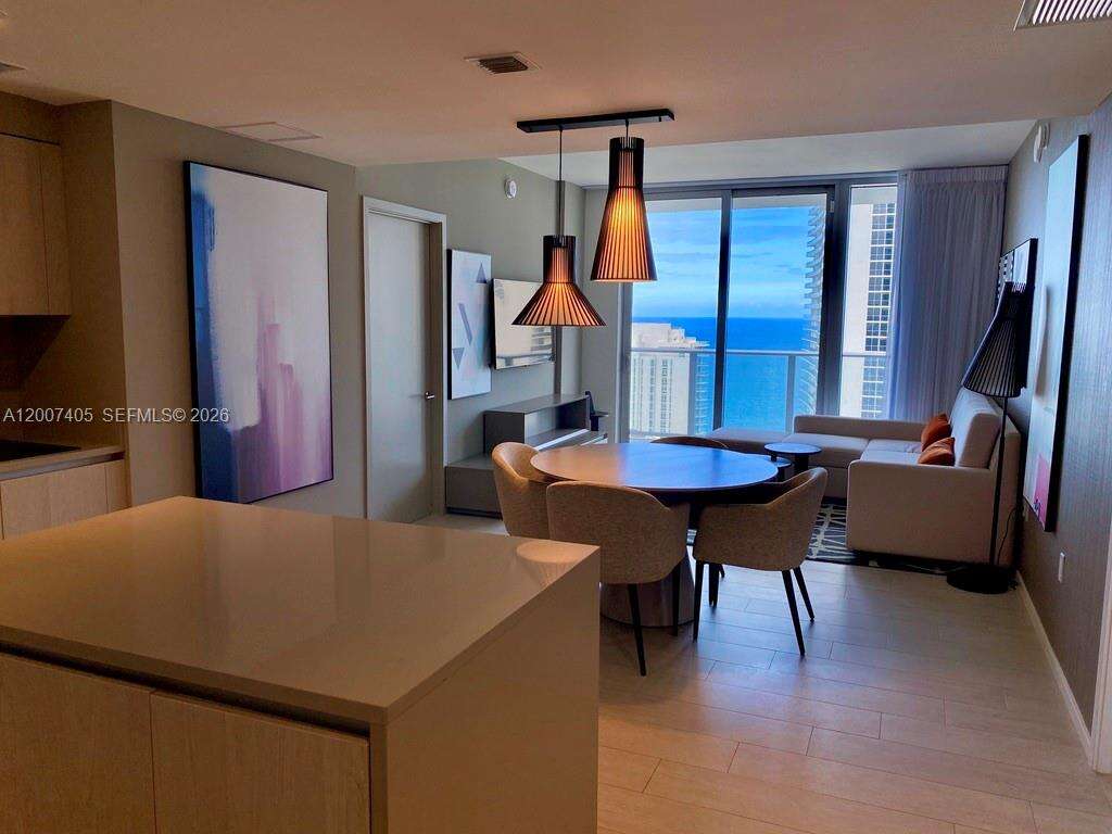 Hyde Beach House at 4010 Ocean Dr, Hollywood, FL 33019 - For Sale photo 7