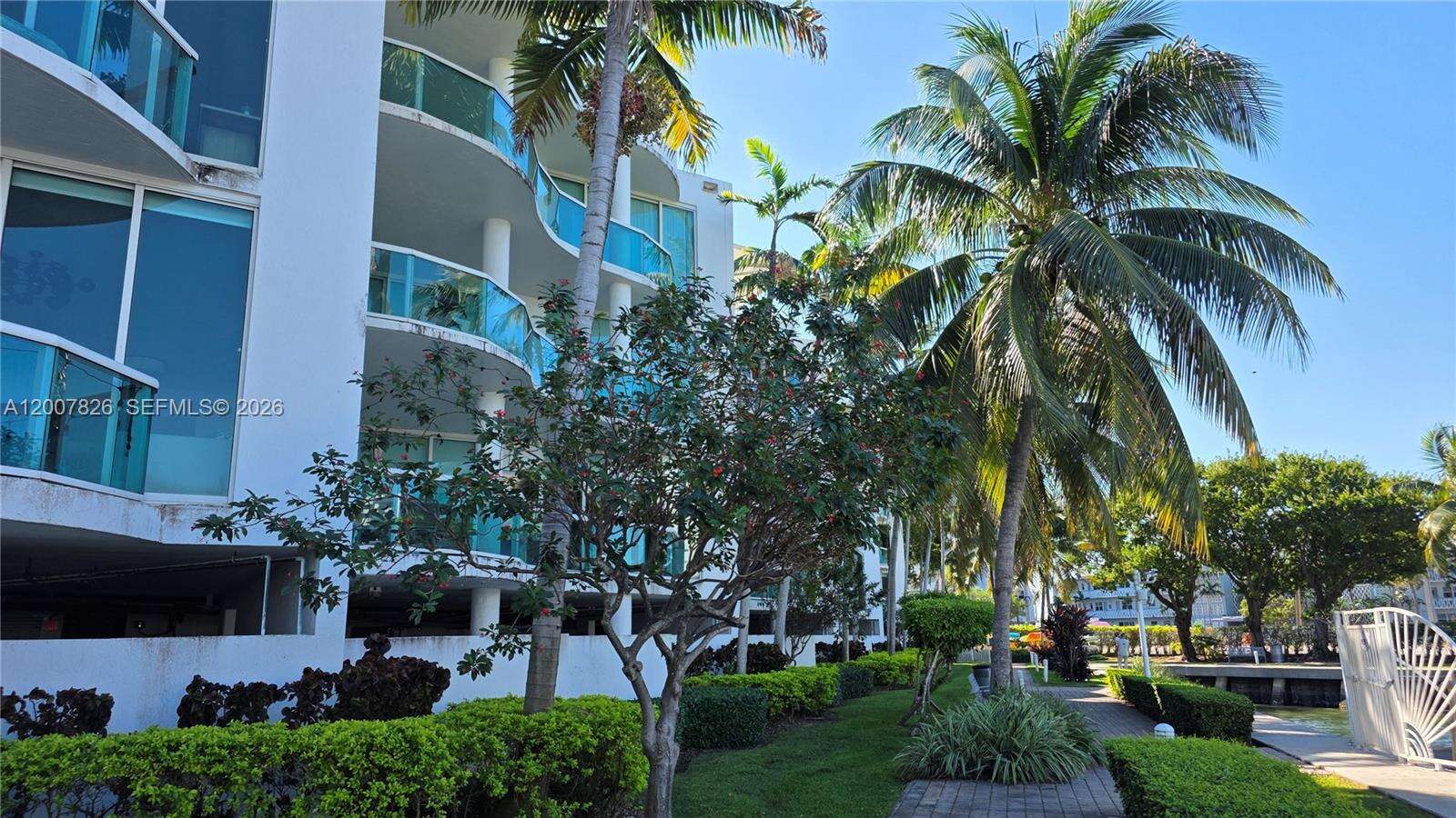 360 Condo at 7900 Harbor Island Dr, North Bay Village, FL 33141 - For Sale photo 26