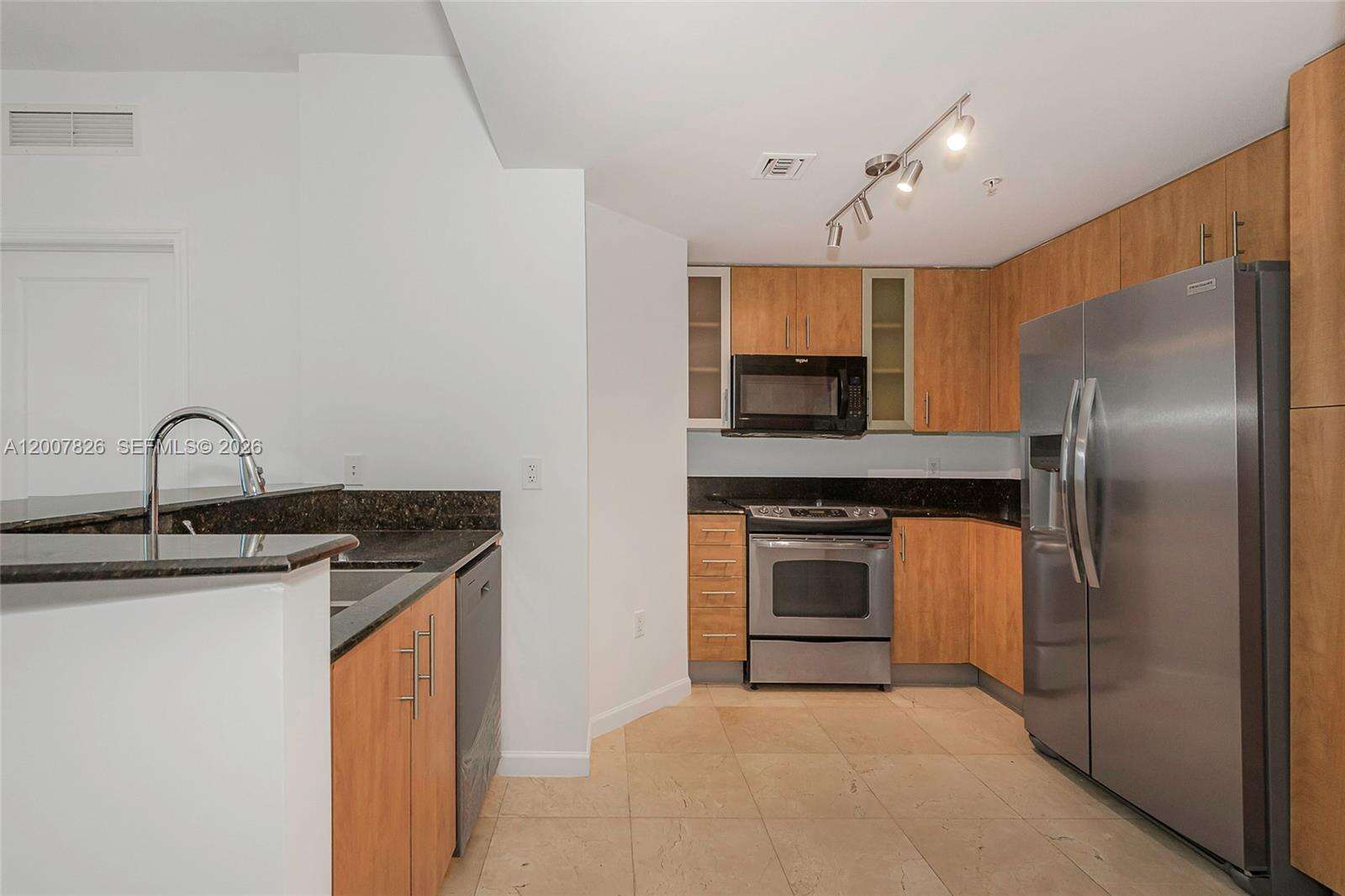 360 Condo at 7900 Harbor Island Dr, North Bay Village, FL 33141 - For Sale photo 5