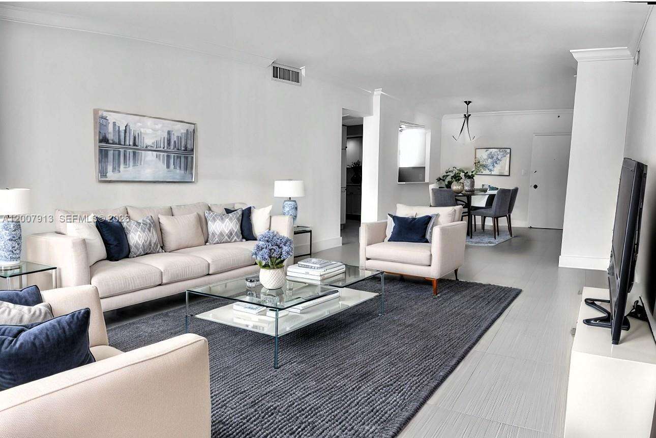 5600 Collins Ave, Miami Beach, FL 33140 - For Sale photo 2