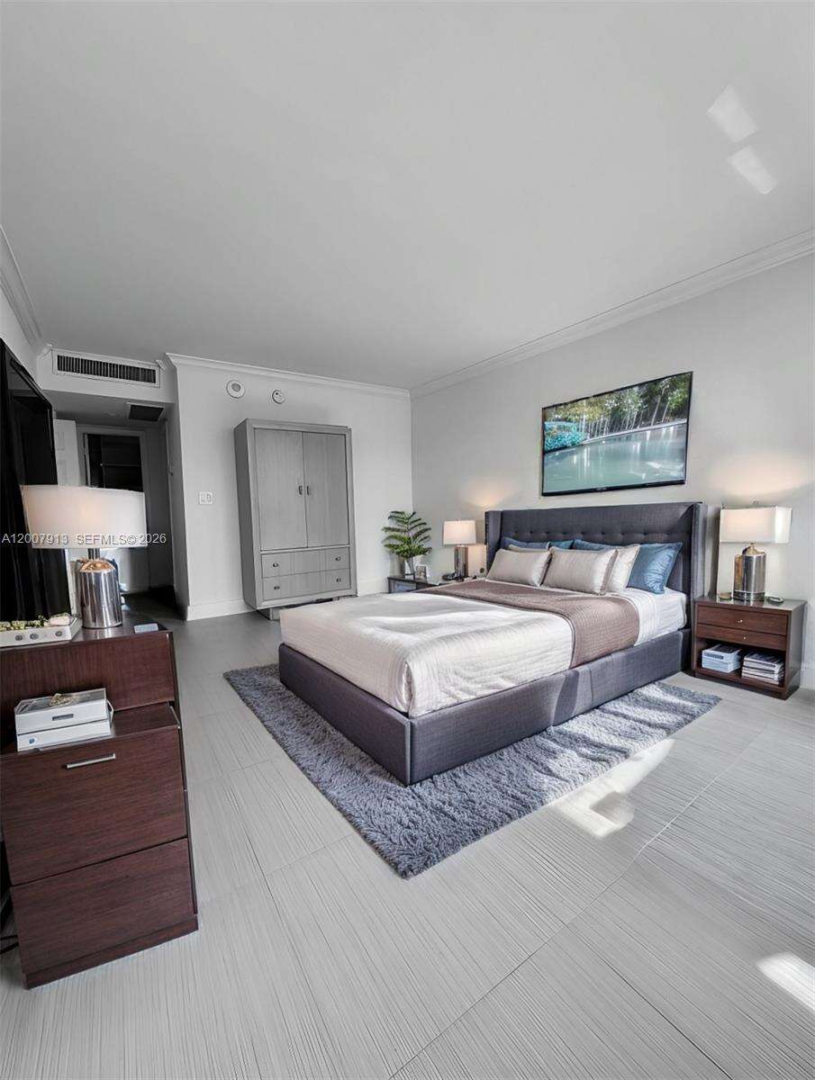 5600 Collins Ave, Miami Beach, FL 33140 - For Sale photo 4