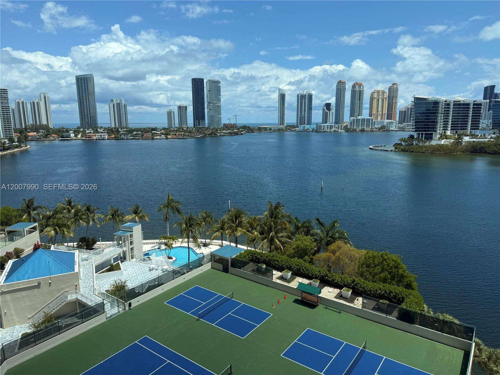 100 HIDDEN BAY - 3370 Hidden Bay Dr, Aventura, FL 33180 | Picture 2