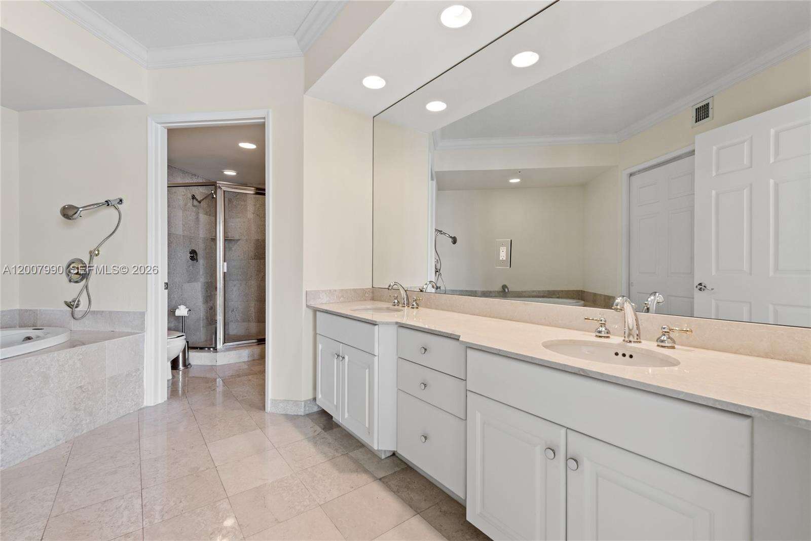 100 HIDDEN BAY - 3370 Hidden Bay Dr, Aventura, FL 33180 | Picture 16