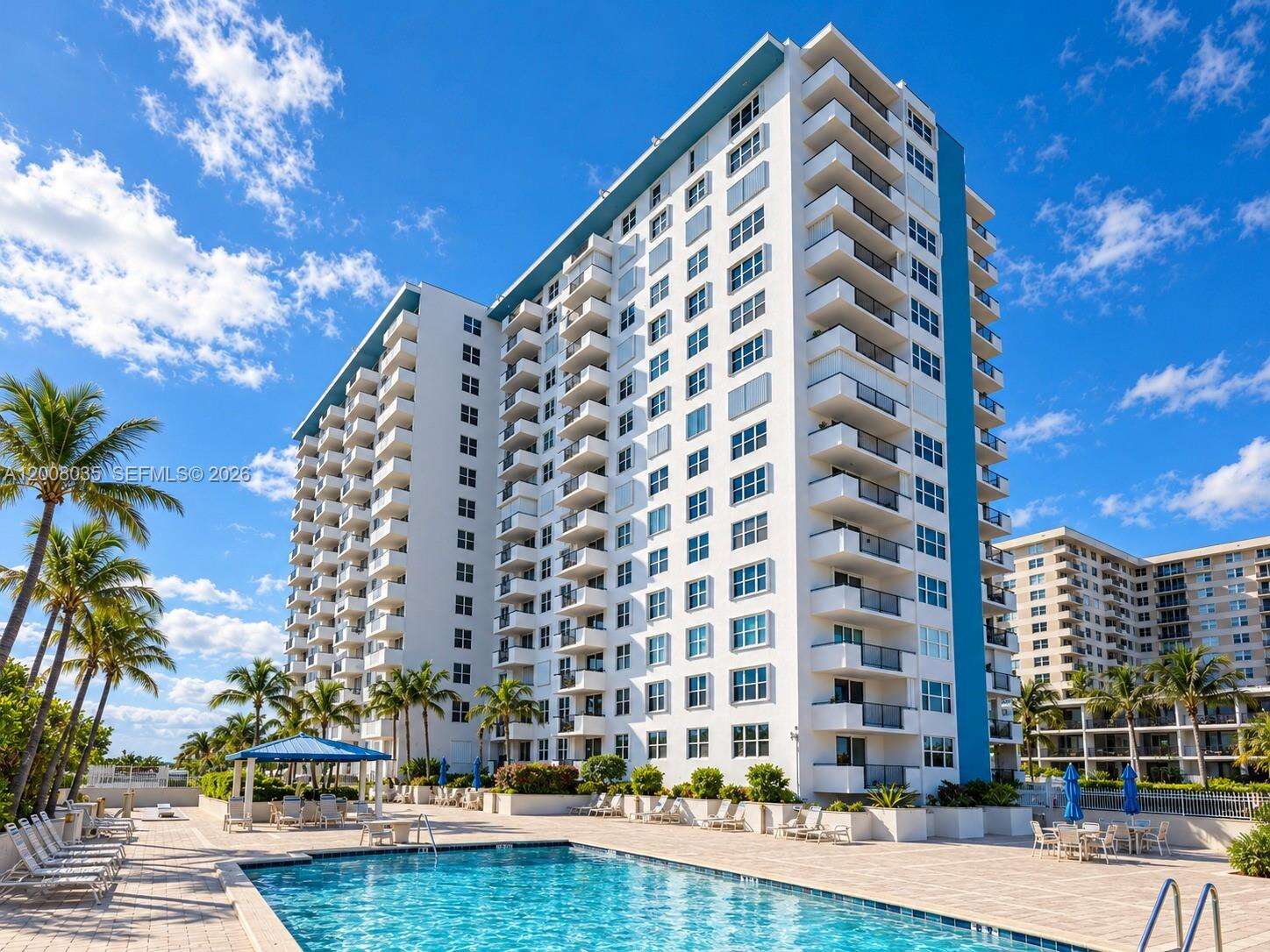 Royal Coast Condos for Sale & Rent | Picture 1