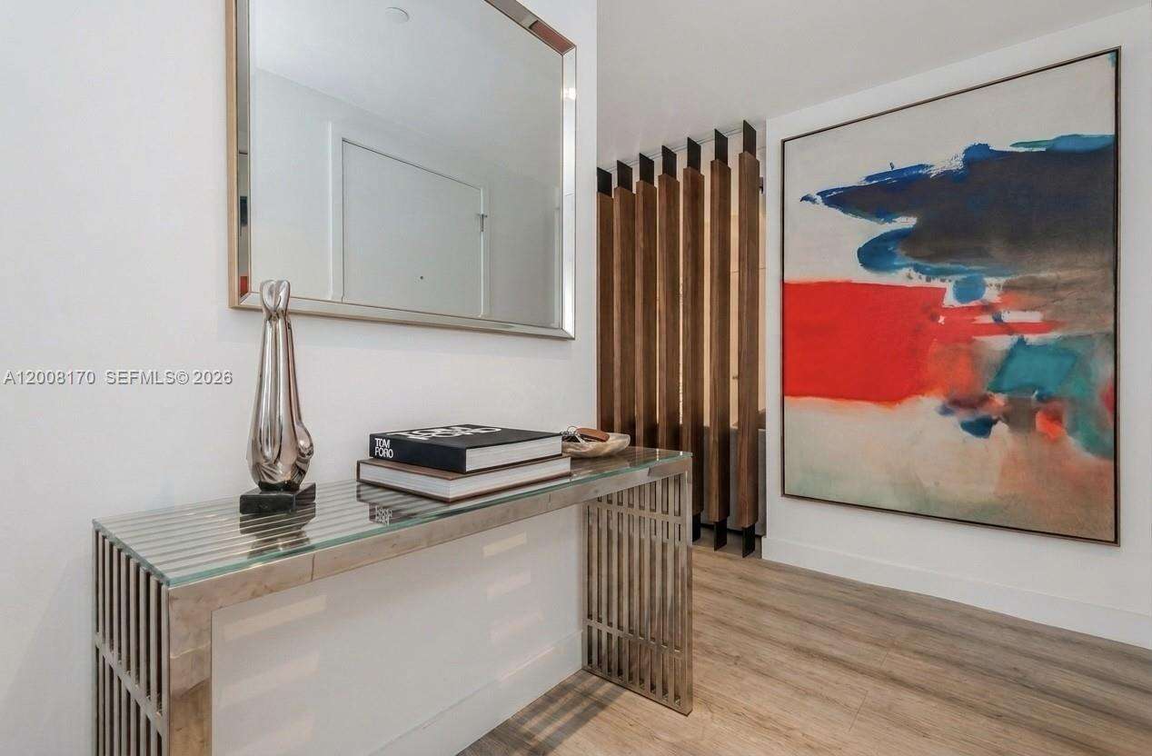 1010 Brickell at 1010 Brickell Ave, Miami, FL 33131 - For Sale photo 16